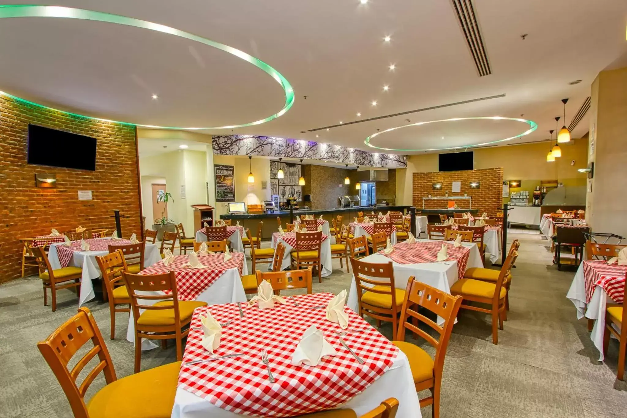 Restaurant/Places to Eat in Holiday Inn Leon-Convention Center, an IHG Hotel