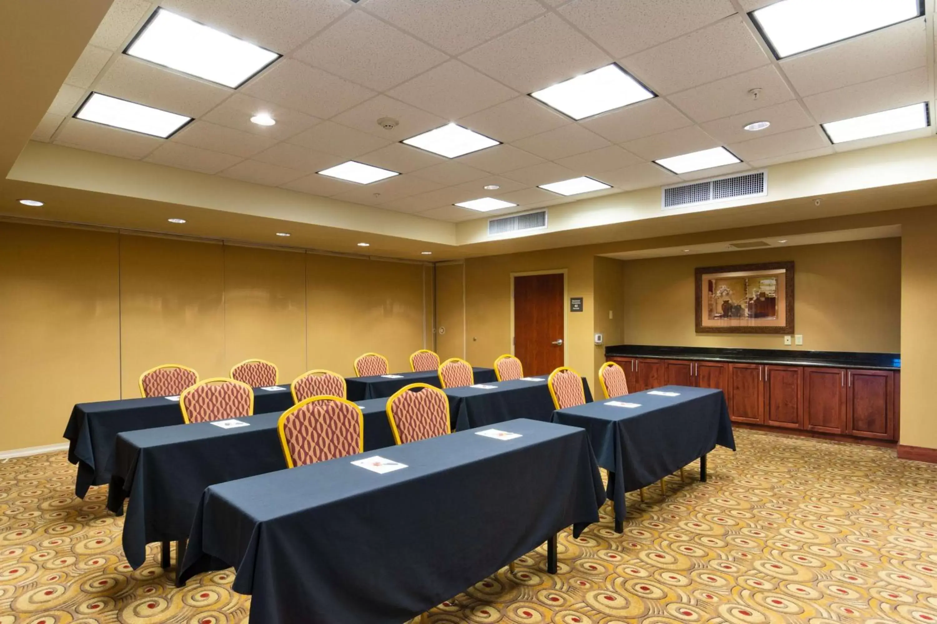 Meeting/conference room in Hampton Inn Rawlins