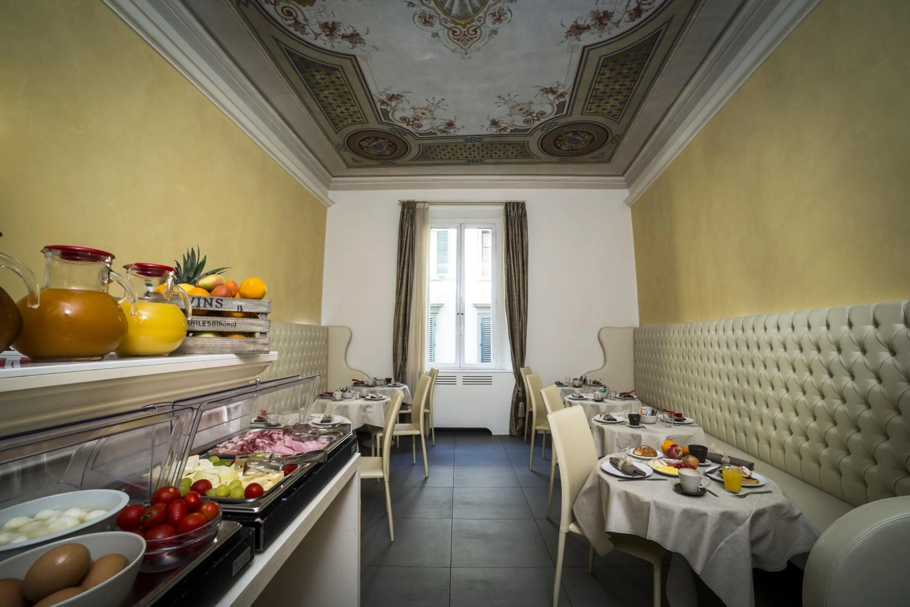 Food and drinks in Boutique Hotel La Casa di Morfeo