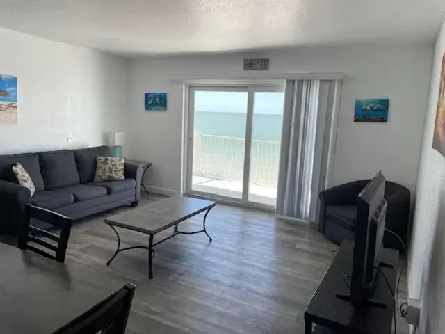 Seating Area in Sandalwood Beach Resort