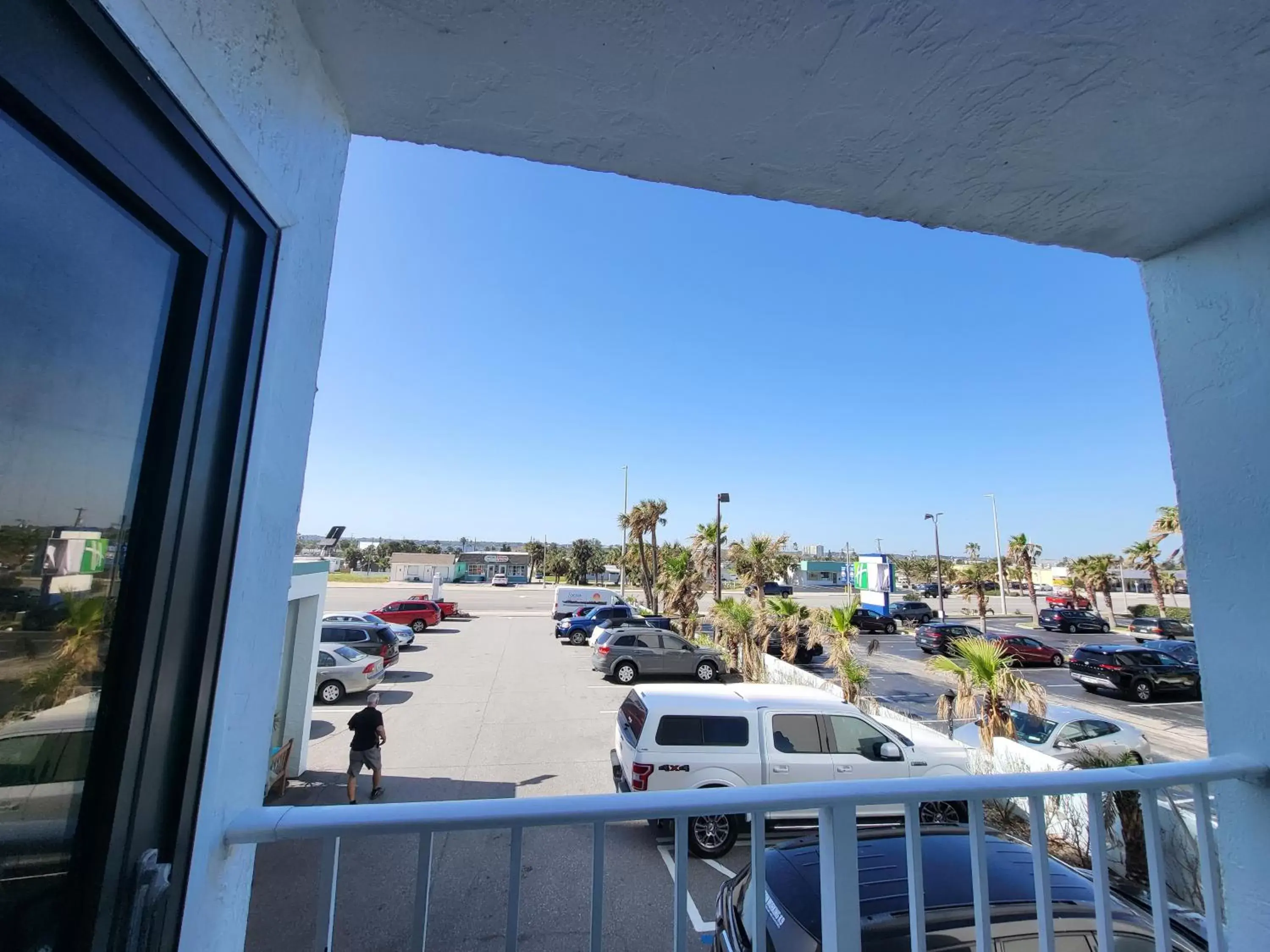 Balcony/Terrace in Beachside Hotel - Daytona Beach