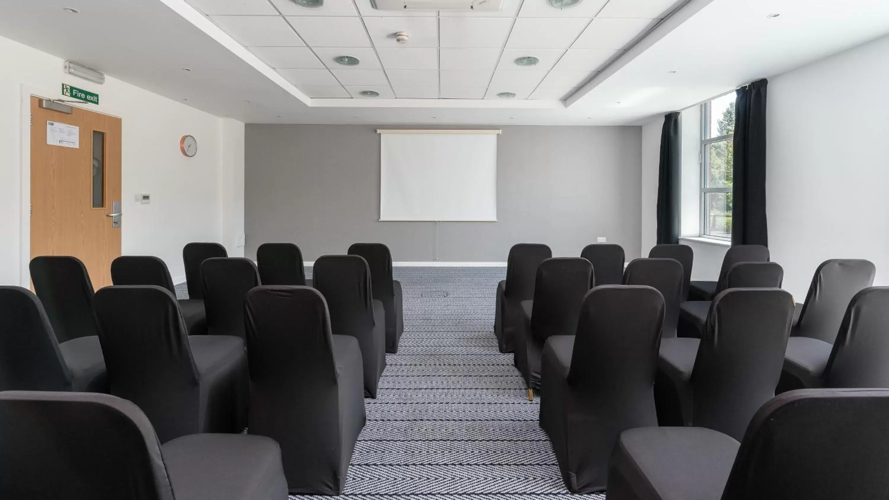 Meeting/conference room in Holiday Inn Express Leigh - Sports Village, an IHG Hotel