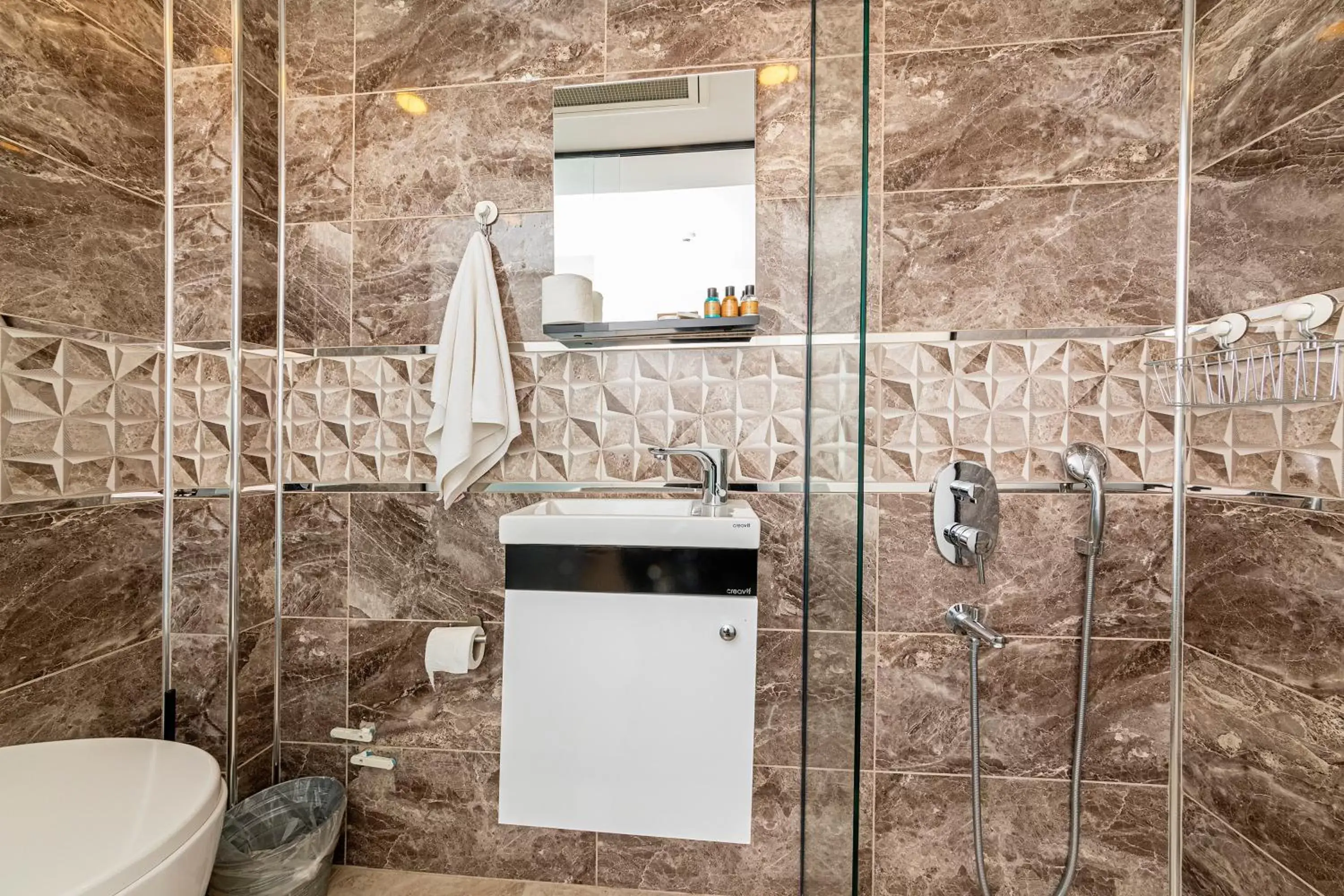 Bathroom in Neda Hotel Istanbul