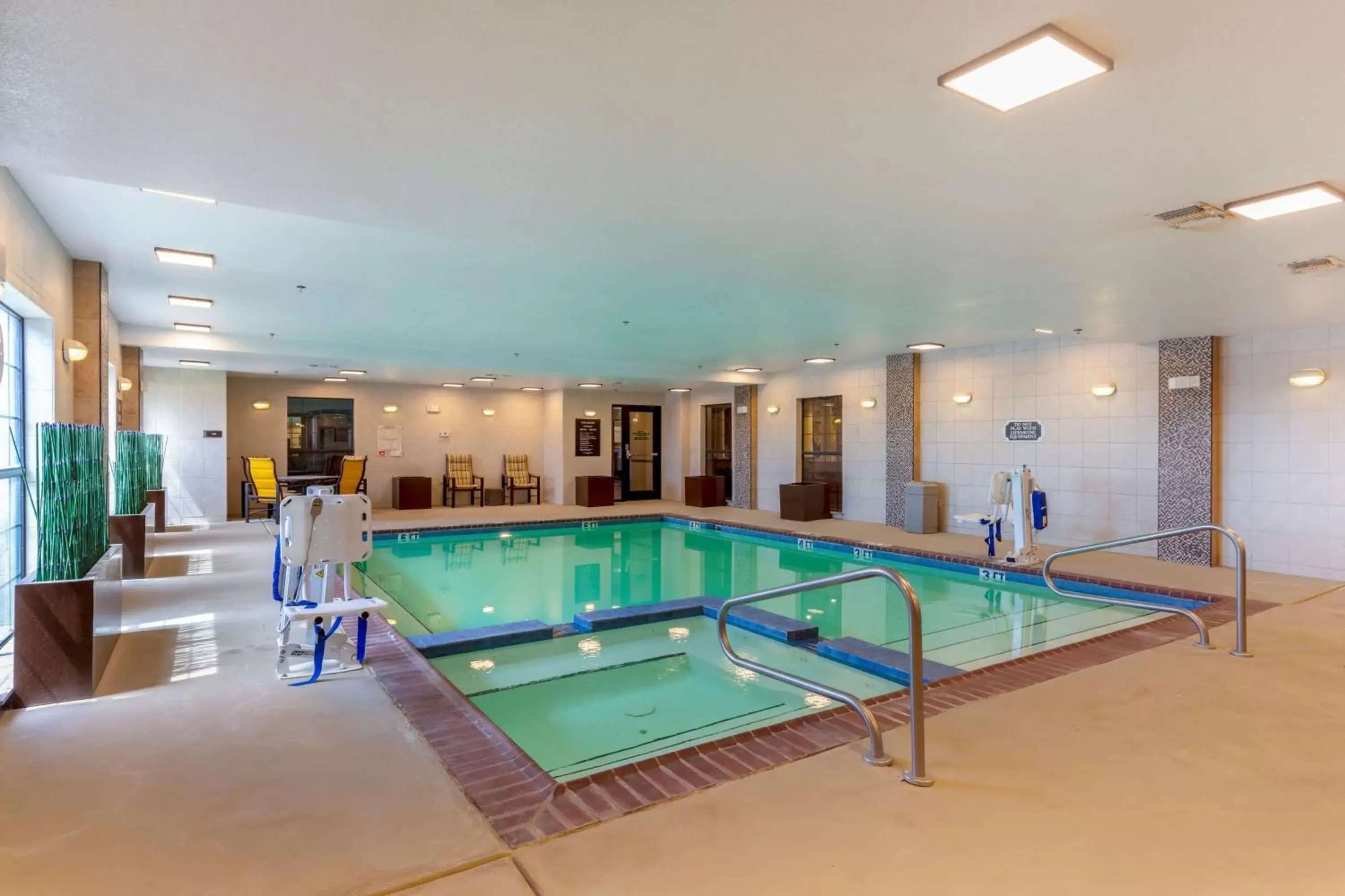 Pool view in Best Western Plus Red River Inn Pool view in Best Western Plus Red River Inn