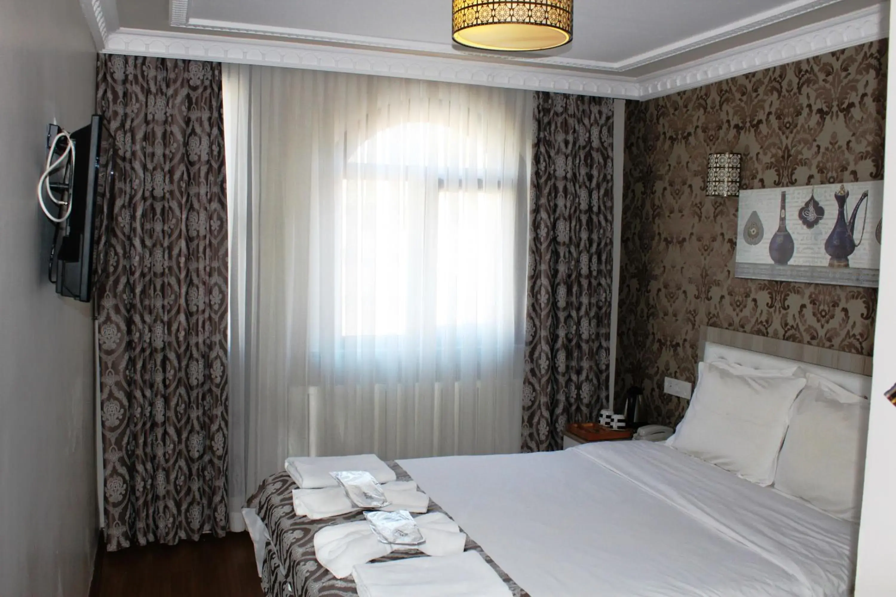 Bed in Ararat Hotel