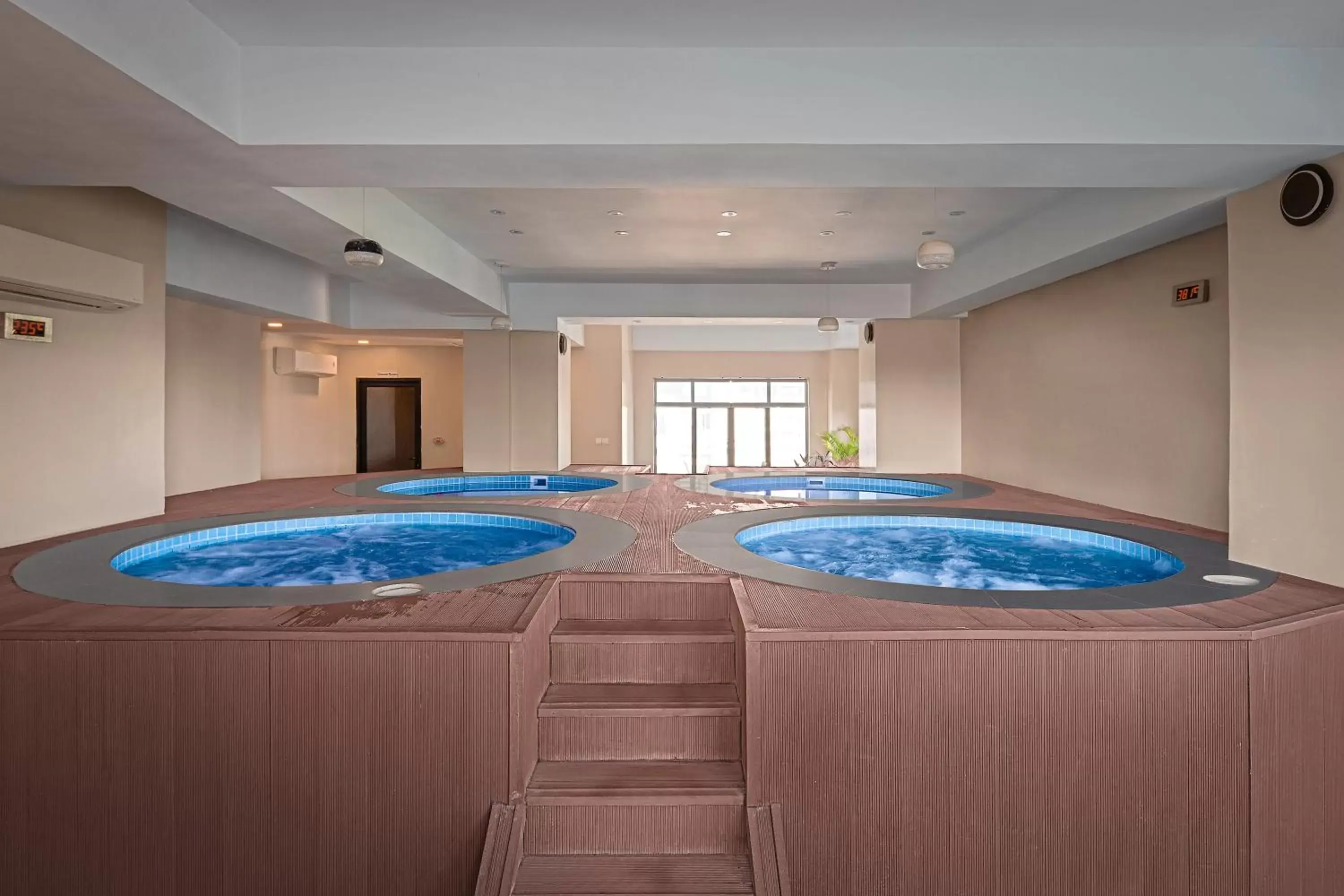 Property building in HM Grand Central Hotel Property building in HM Grand Central Hotel