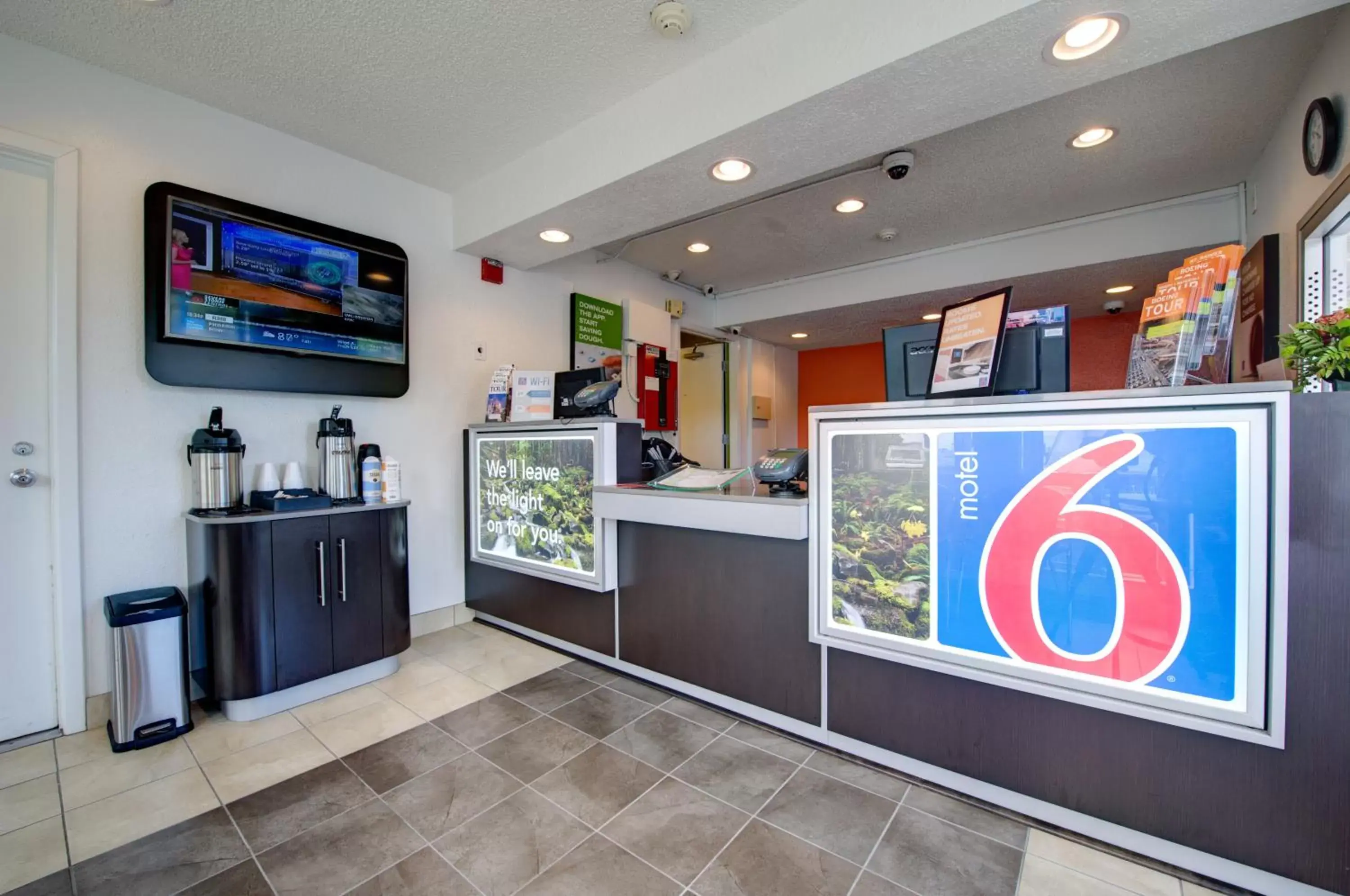 Motel 6-Seattle, WA - Airport Motel 6-Seattle, WA - Airport
