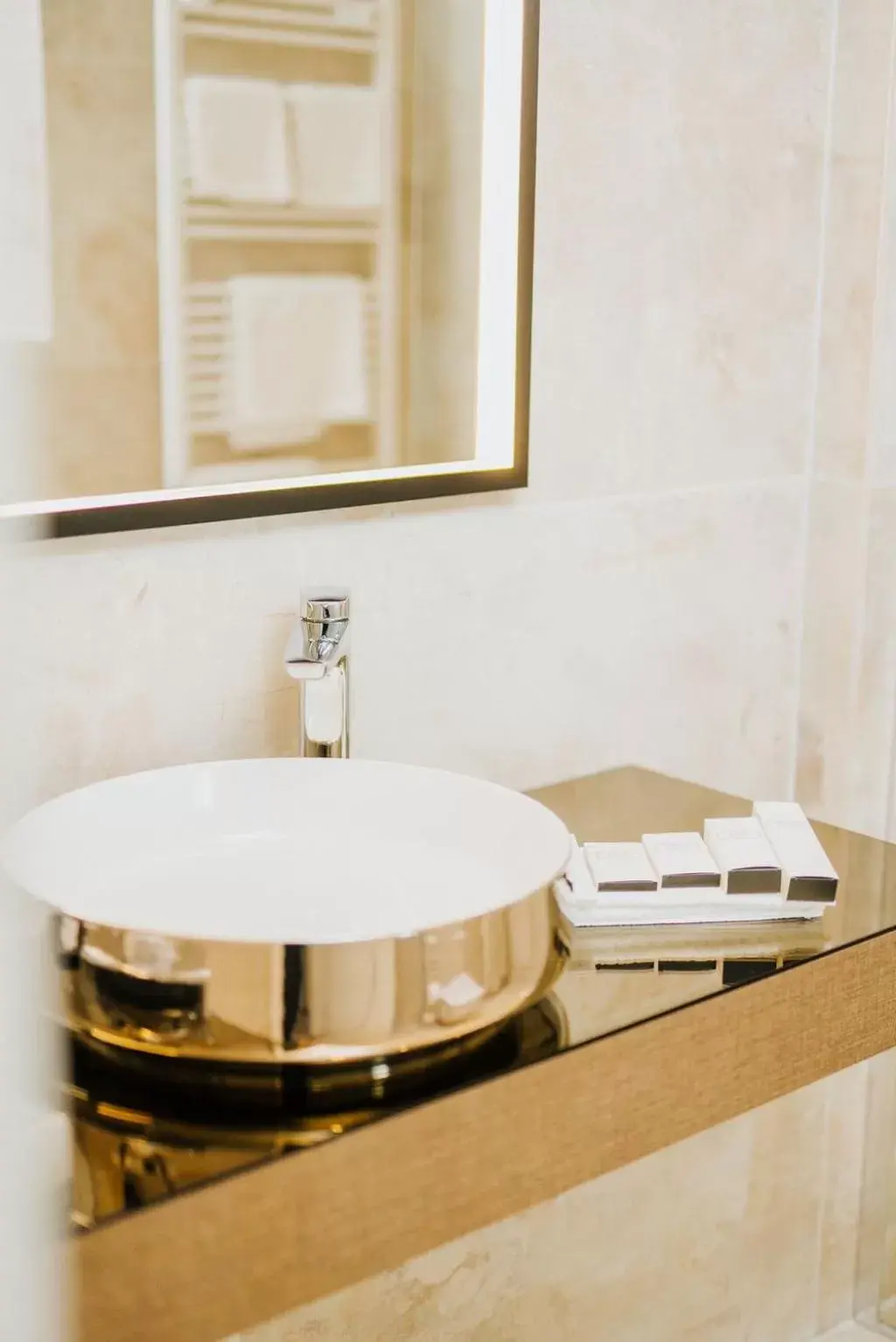 Bathroom in Hotel Villa Toskana