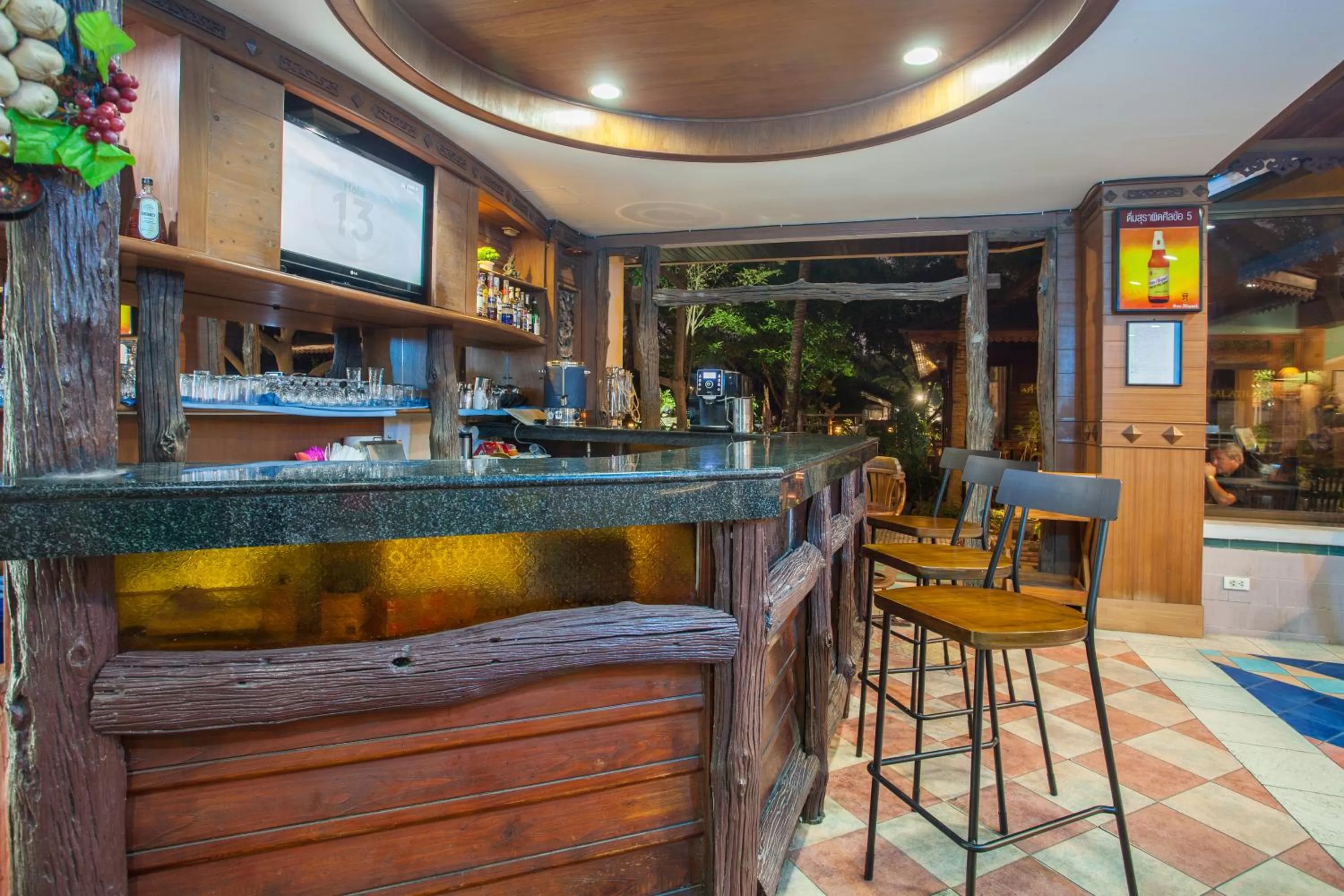 Restaurant/places to eat in Diana Garden Resort - SHA Extra Plus