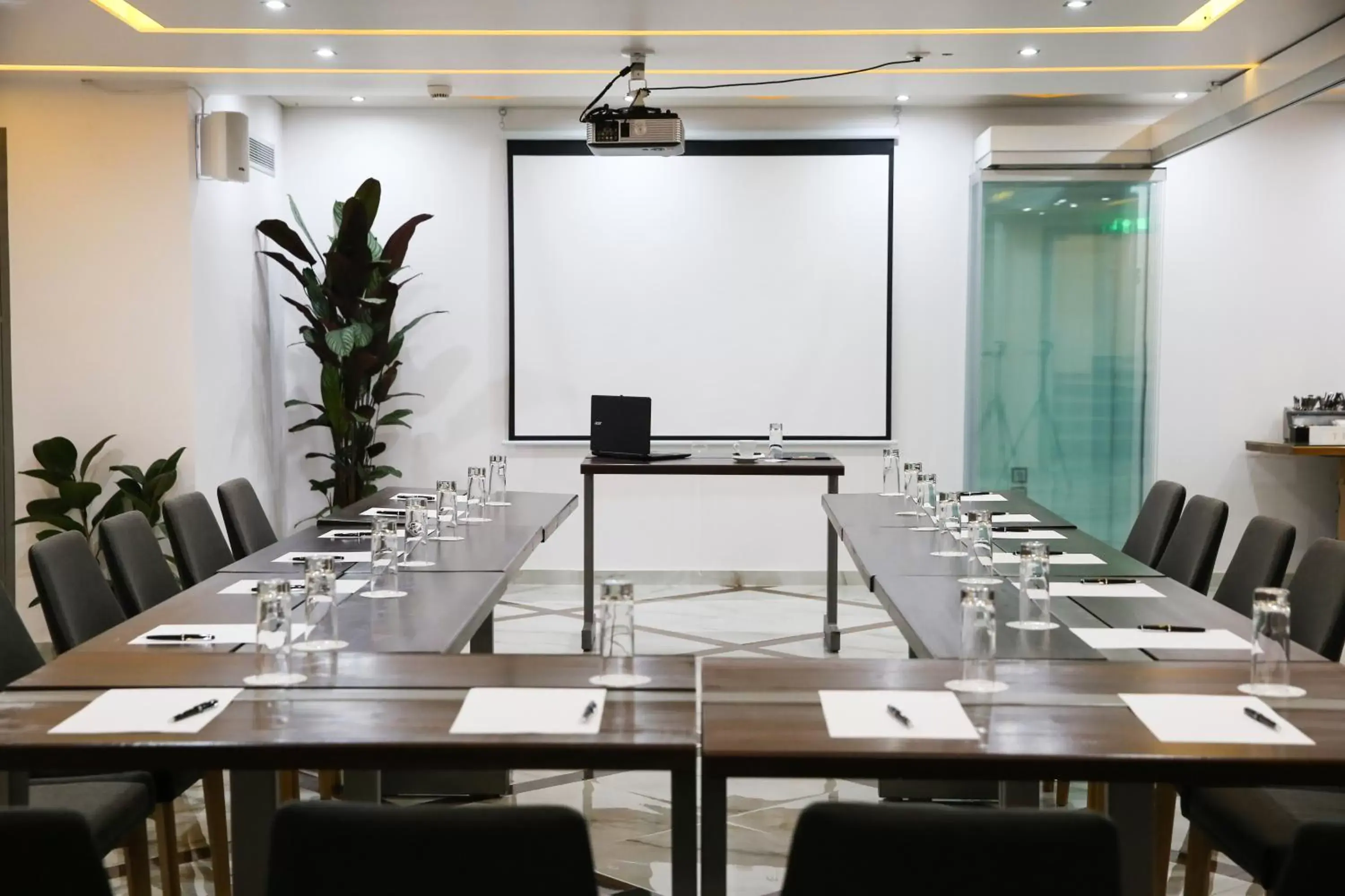 Meeting/conference room in Athens Starlight Hotel