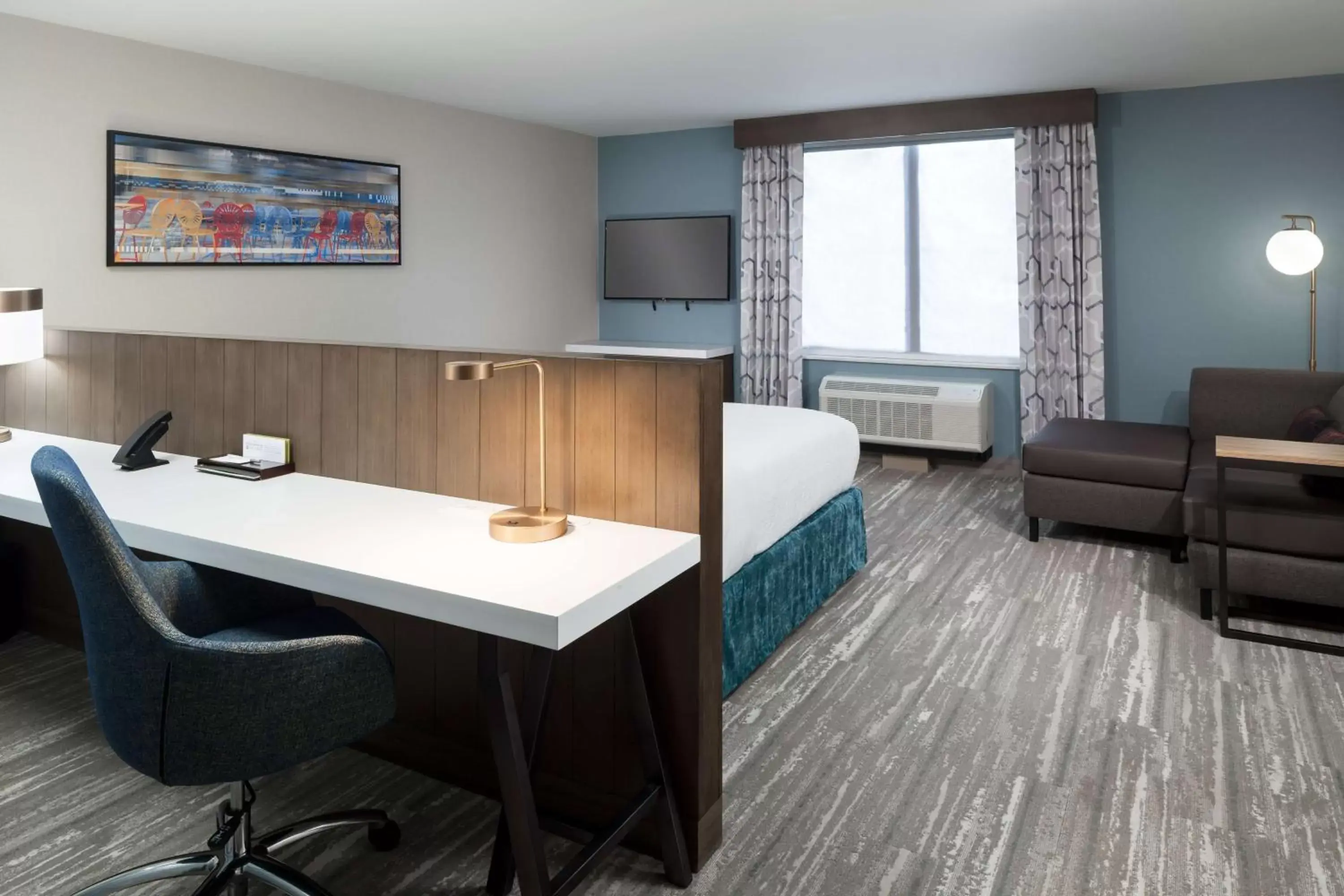 Bedroom in Hilton Garden Inn Madison Downtown, WI Bedroom in Hilton Garden Inn Madison Downtown, WI