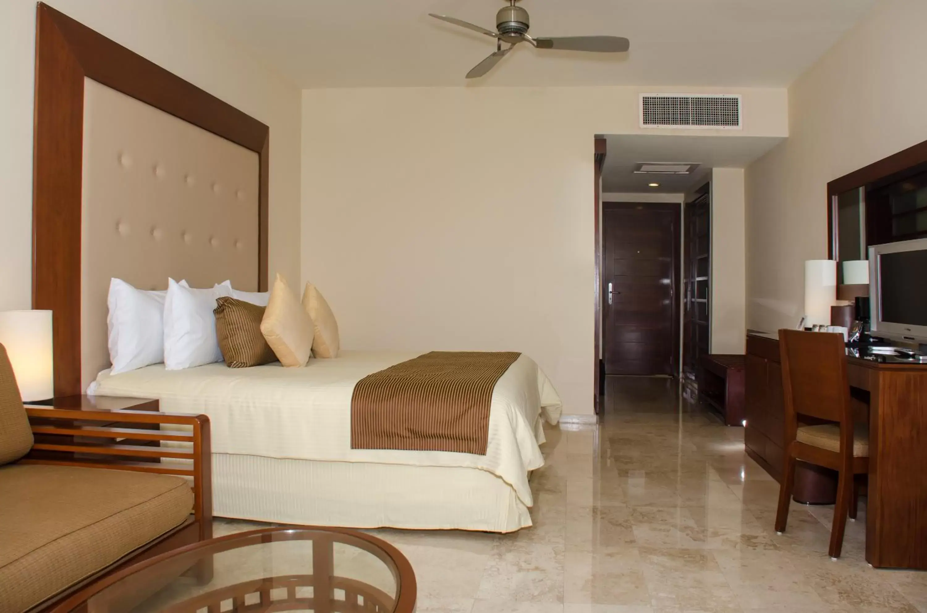 Bedroom, Bed in Grand Riviera Princess - All Inclusive