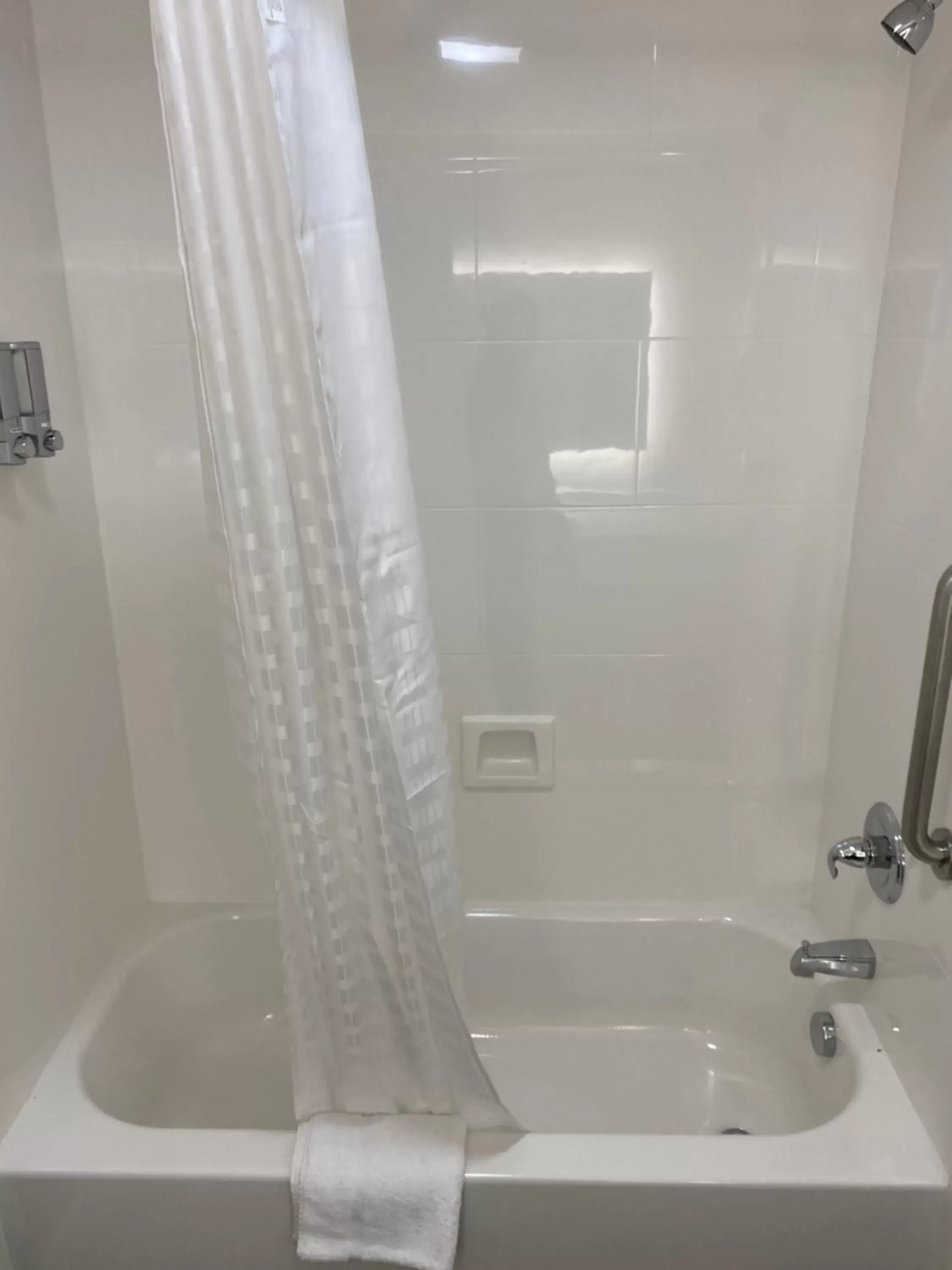 Bathroom in Hotel DeSoto