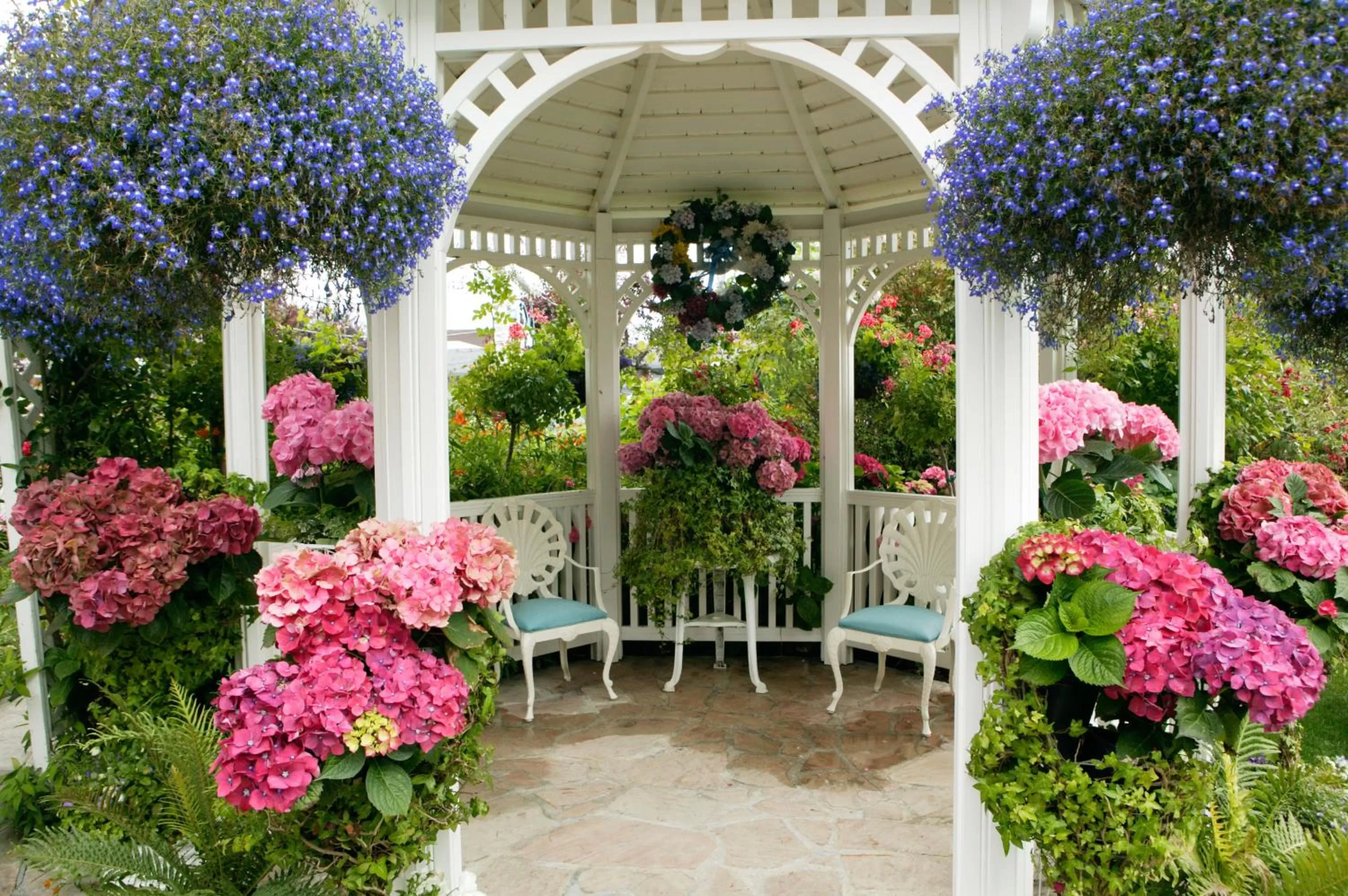 Garden in Mill Rose Inn