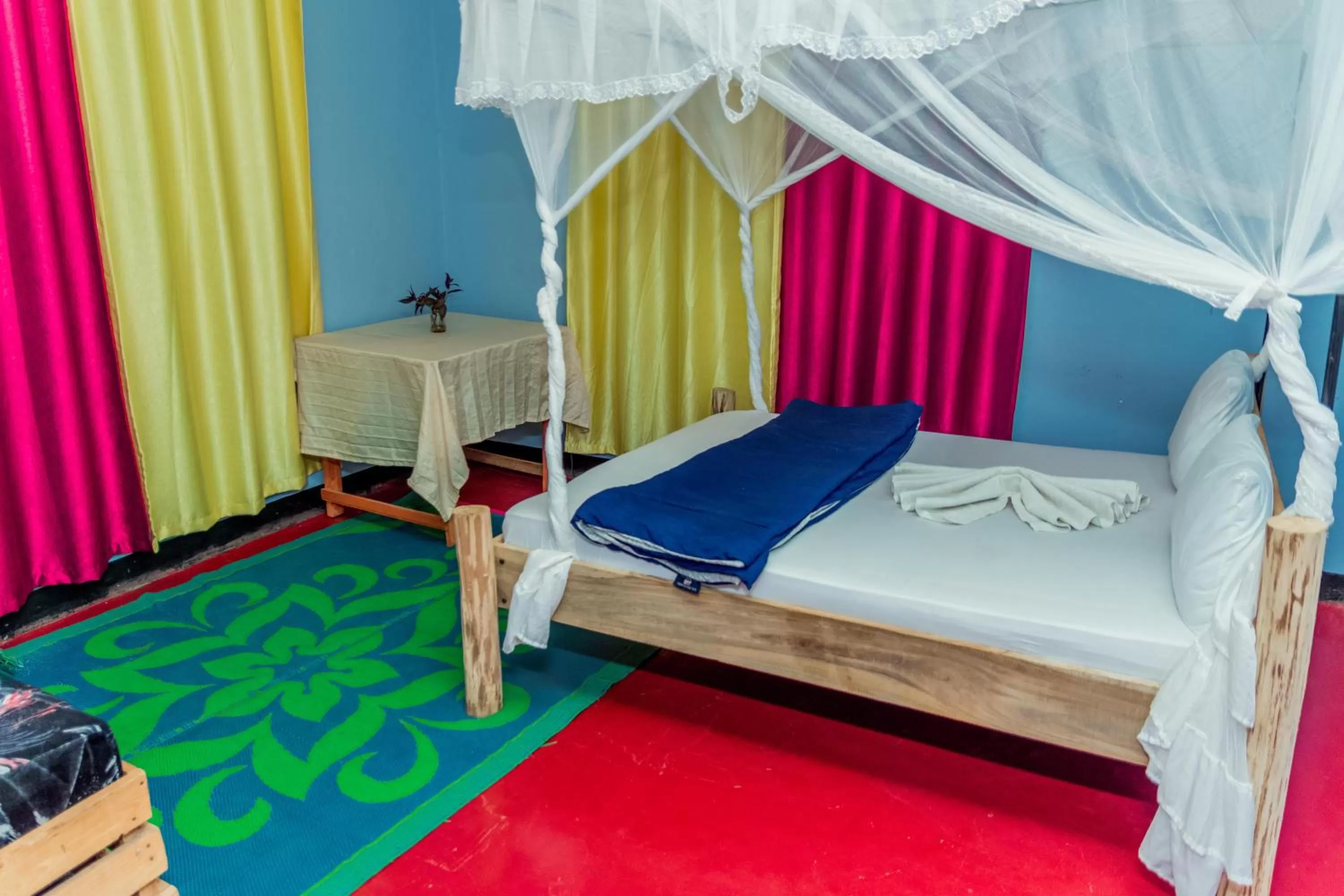 Bed in Royal Wonders Hotel