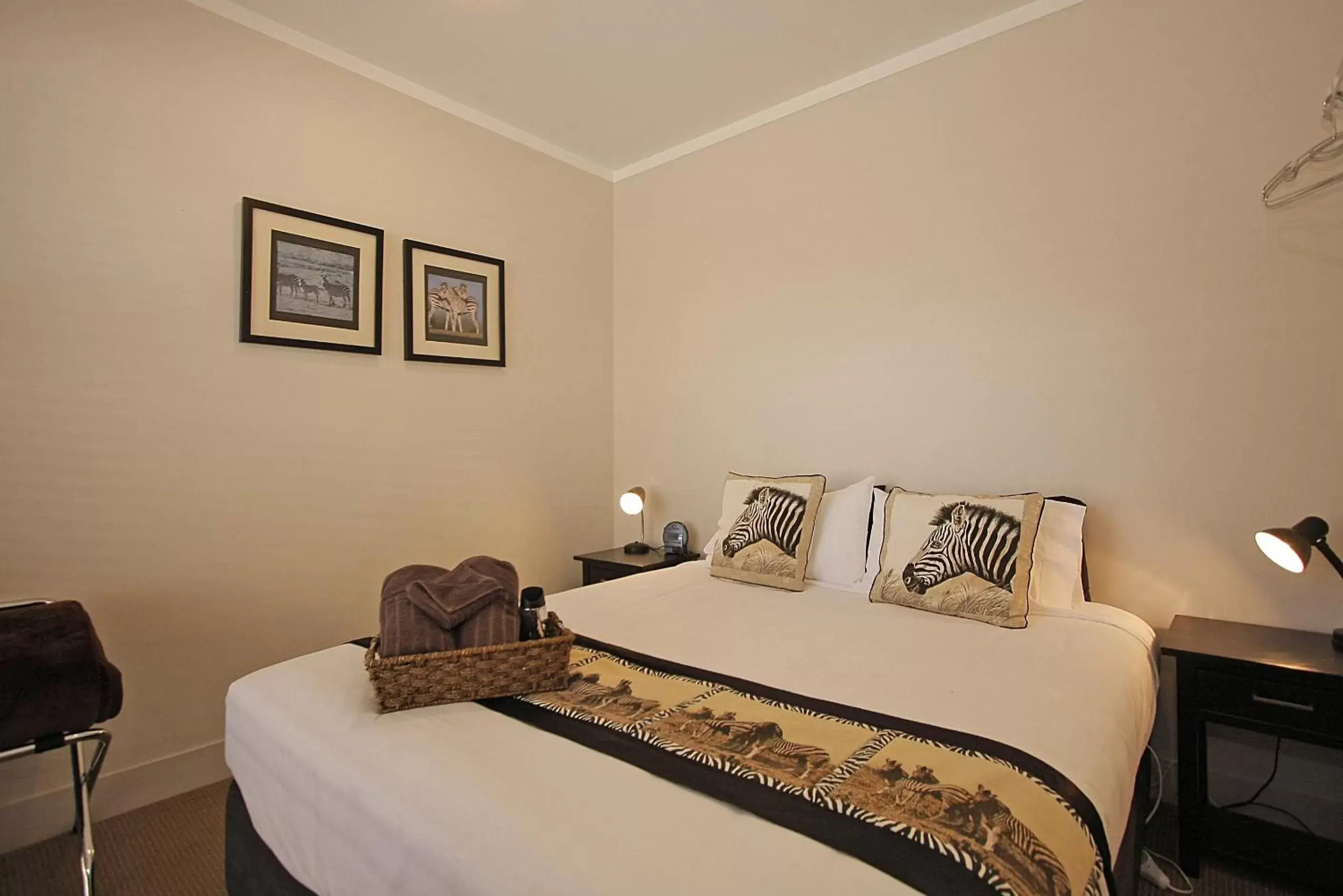 Bed in Big Five Motel Bed in Big Five Motel