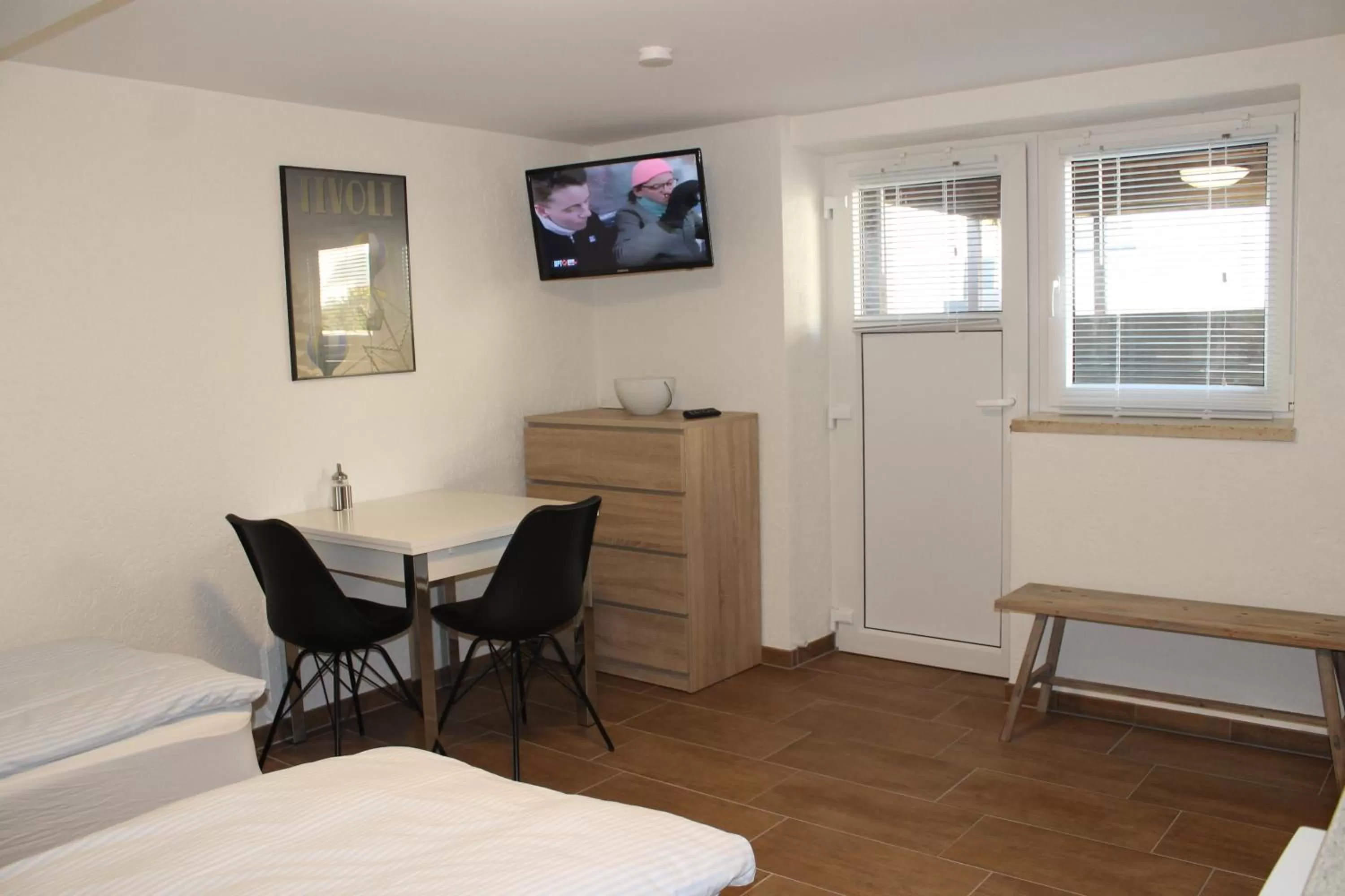 TV and multimedia, Bed in Amalie Bed and Breakfast & Apartments