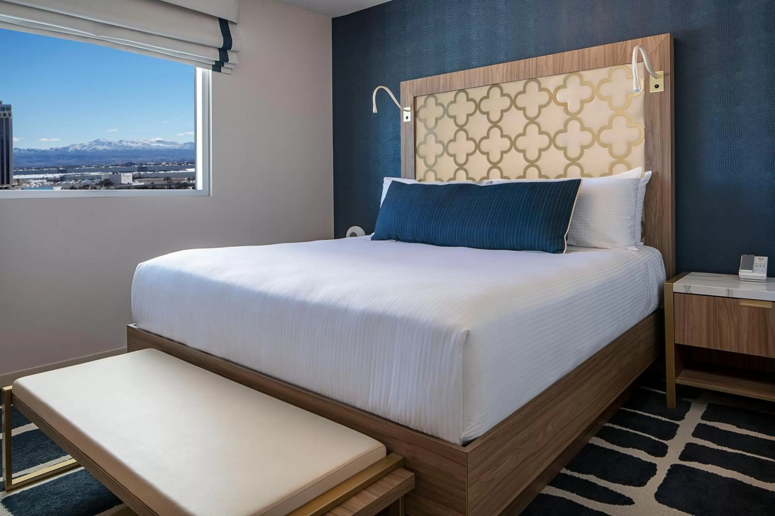 Bedroom, Bed in SAHARA Las Vegas