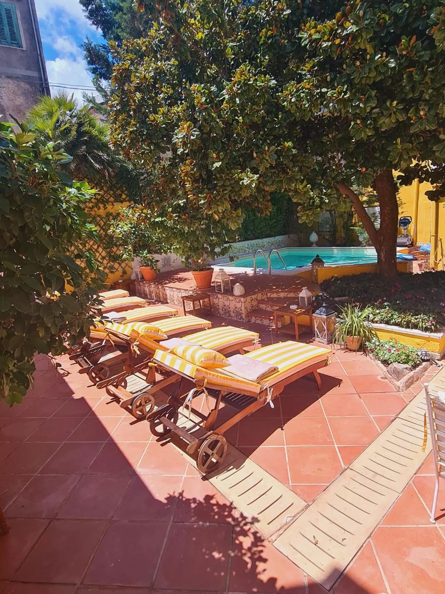 Garden view, Swimming Pool in Palazzo Cherubini - Wellness e Spa