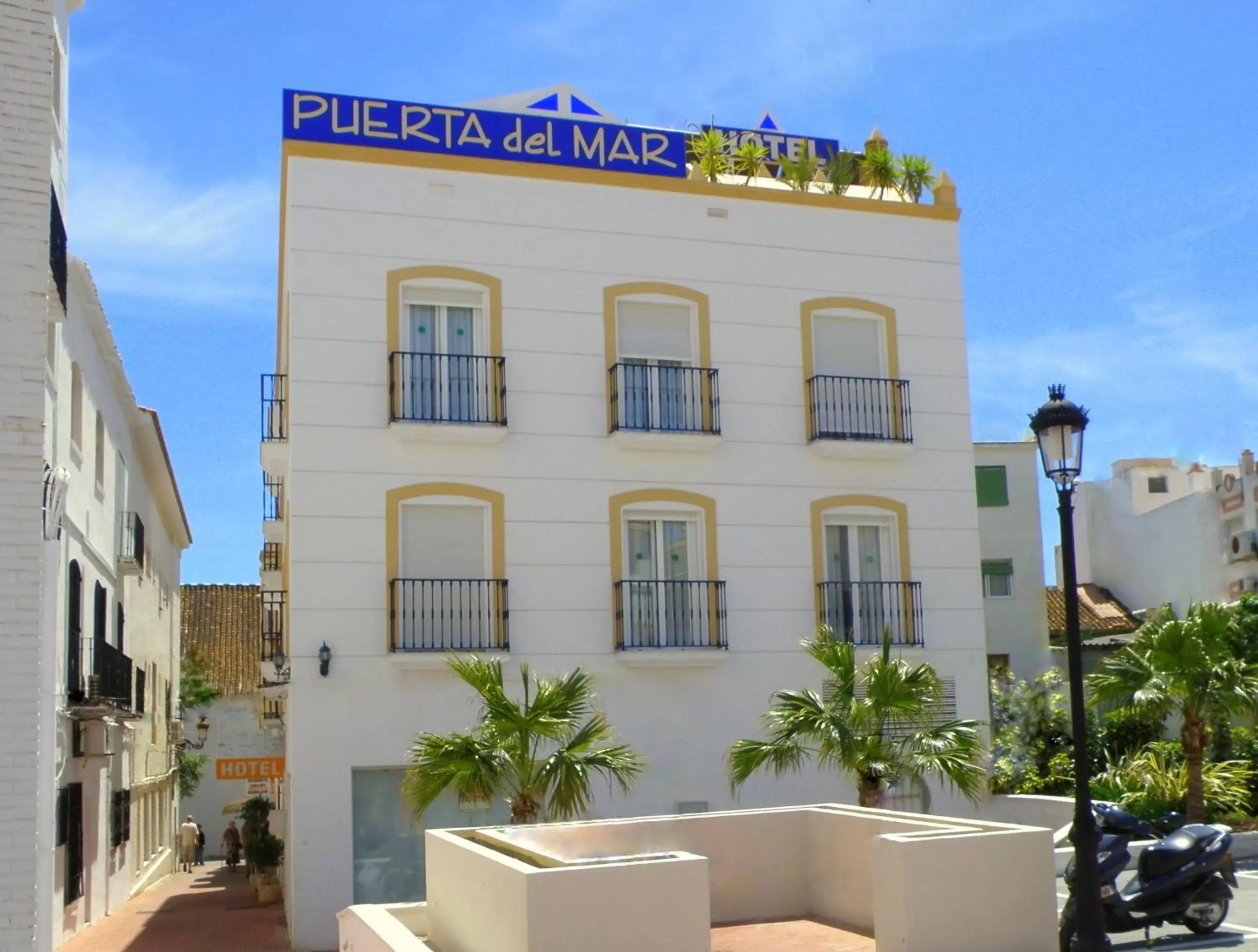 Facade/entrance, Property Building in Hotel Puerta del Mar