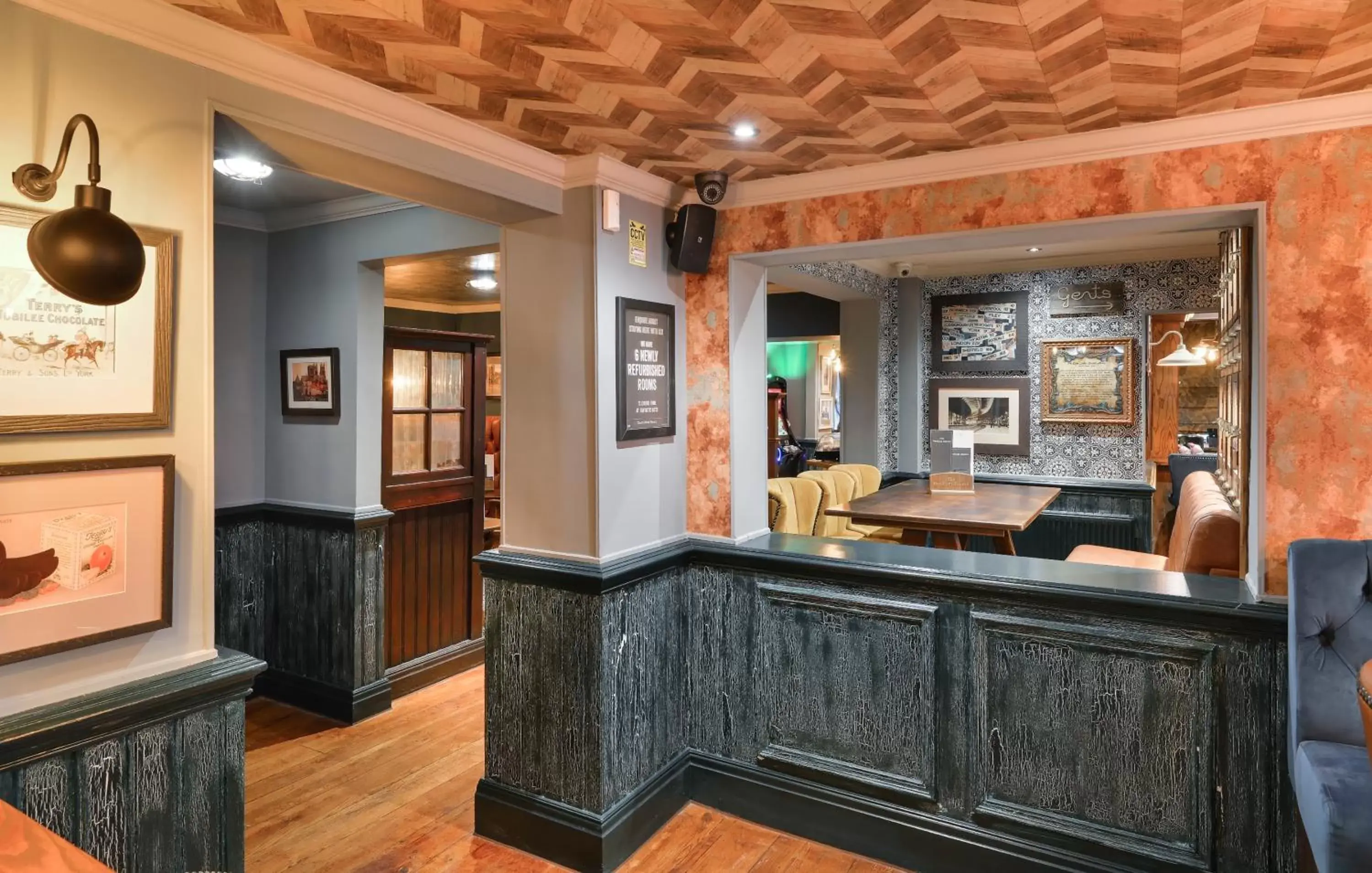 Lounge or bar, Lobby/Reception in The Bootham Tavern - York