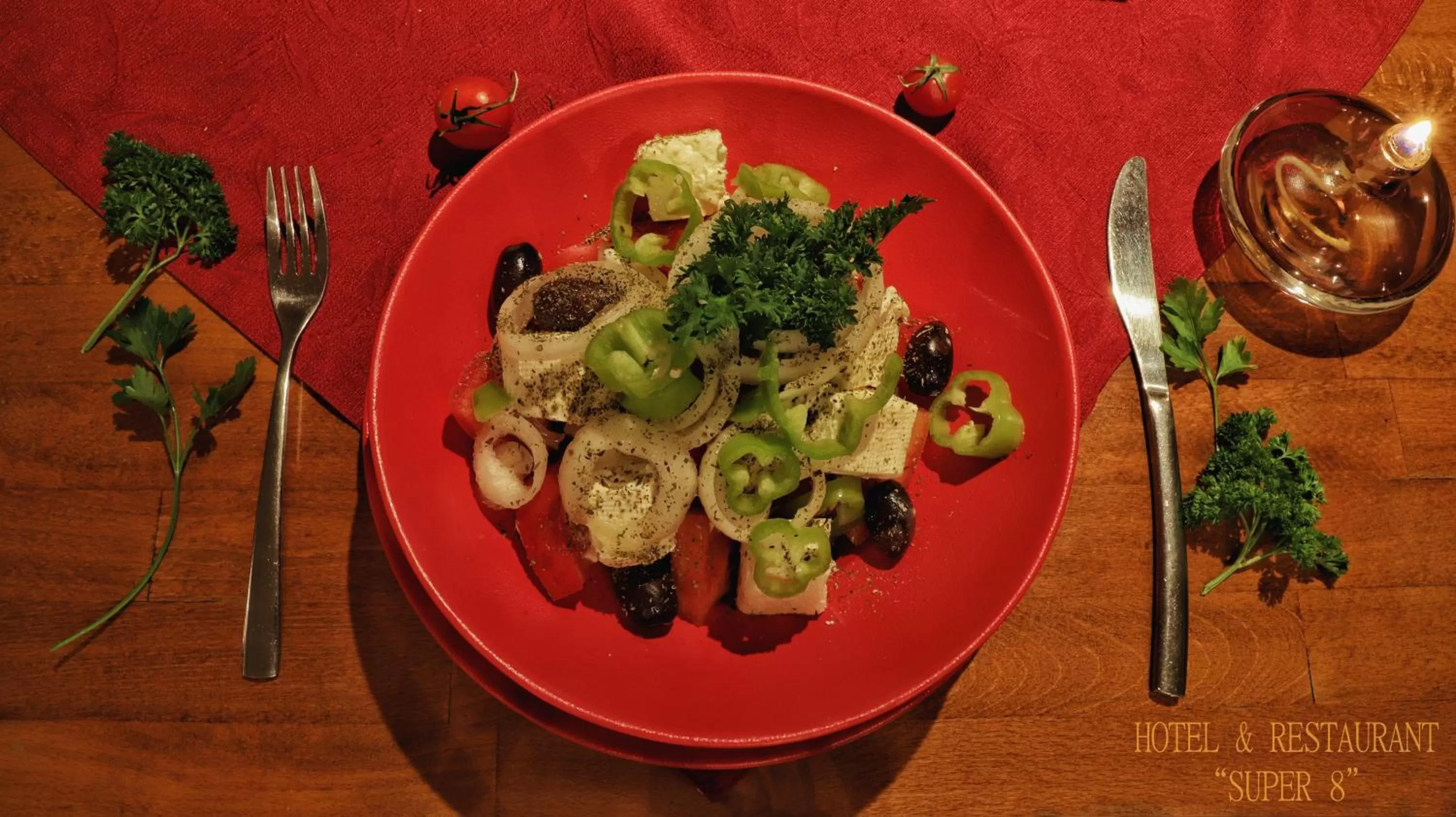 Restaurant/places to eat in Hotel Super 8