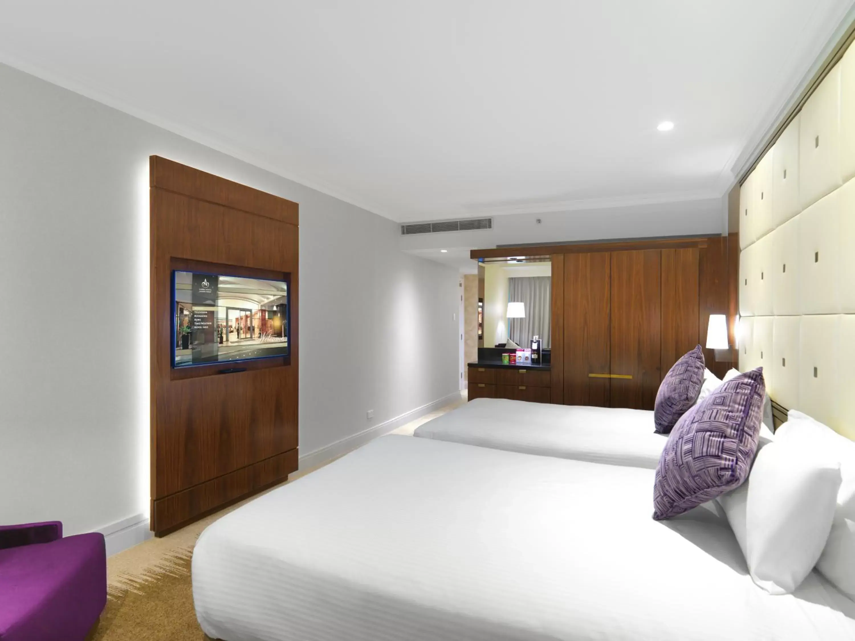 Bed in Amora Hotel Jamison Sydney