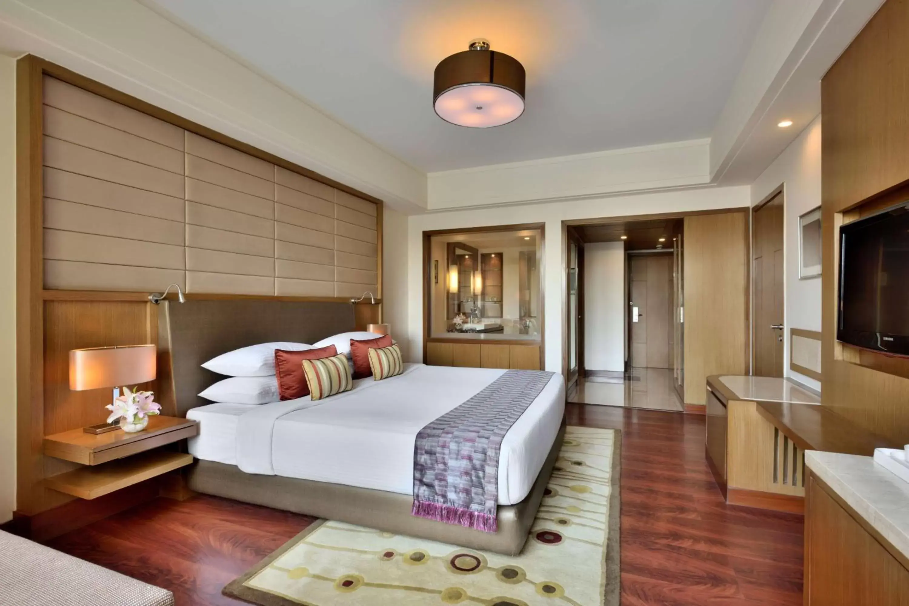 Bedroom in Radisson Blu Hotel, Indore