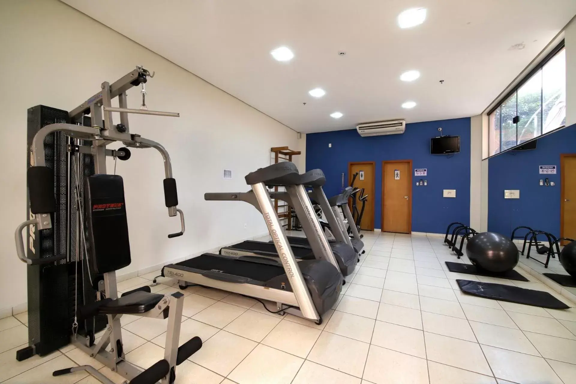 Fitness centre/facilities, Fitness Center/Facilities in Nobile Inn Executive Ribeirao Preto