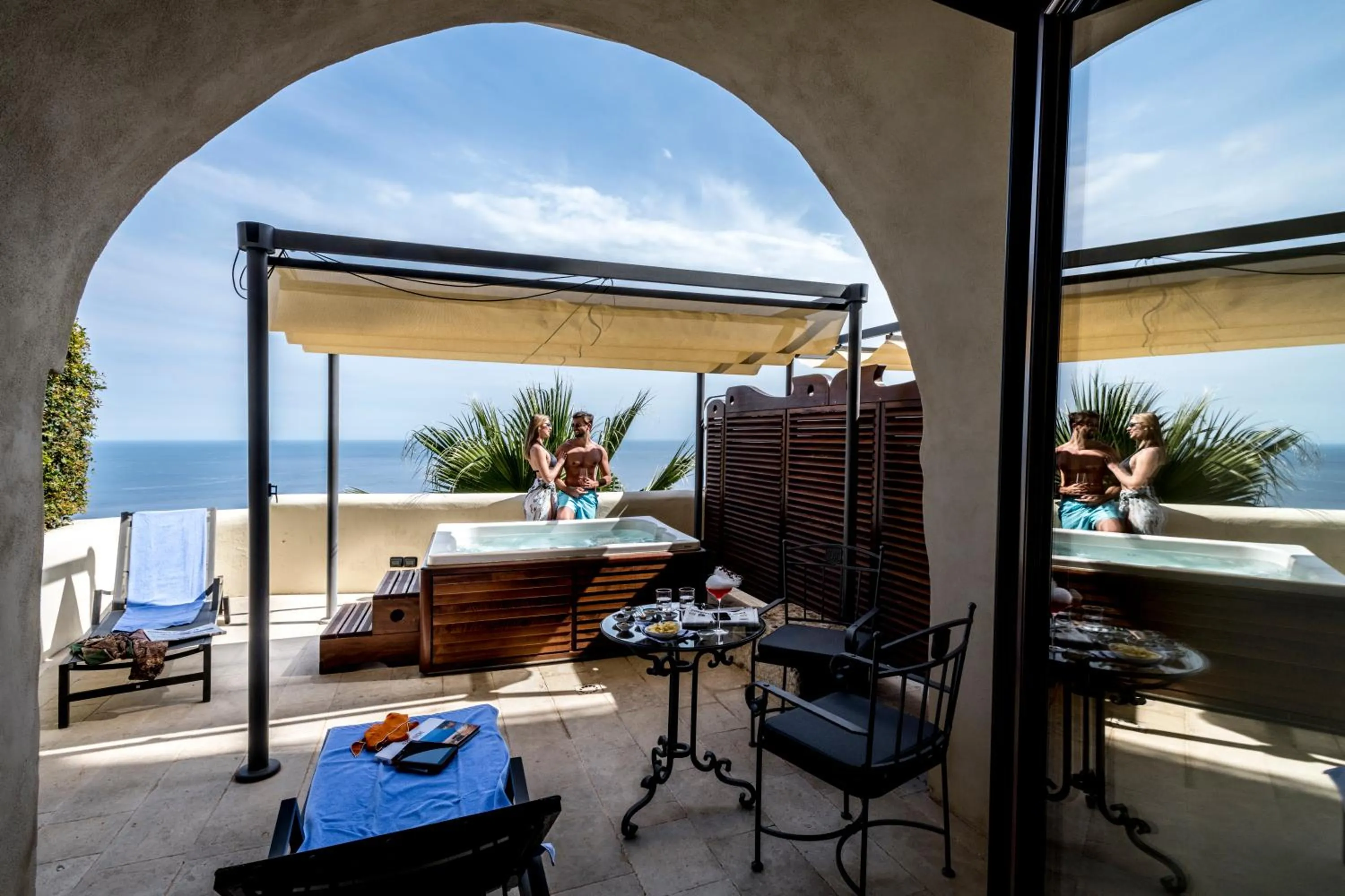 People in Hotel Metropole Taormina