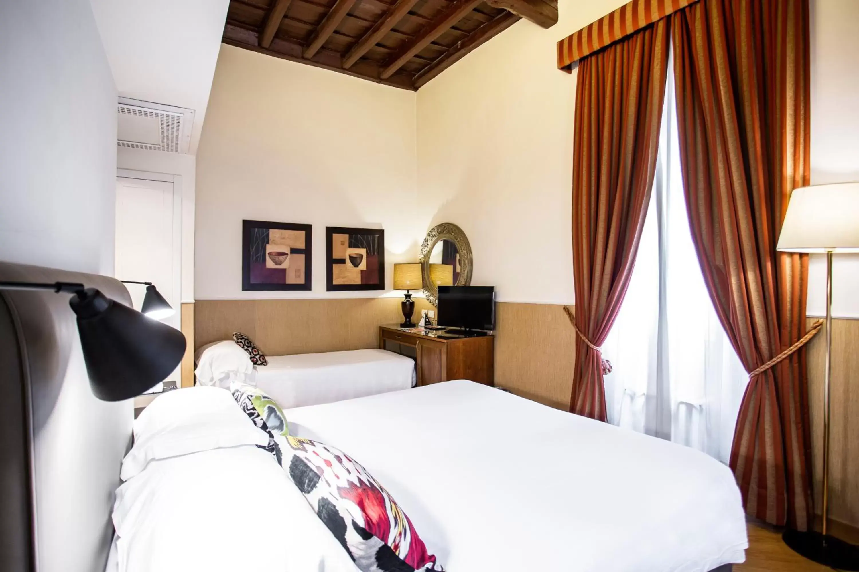 Photo of the whole room in Hotel Adriano Photo of the whole room in Hotel Adriano