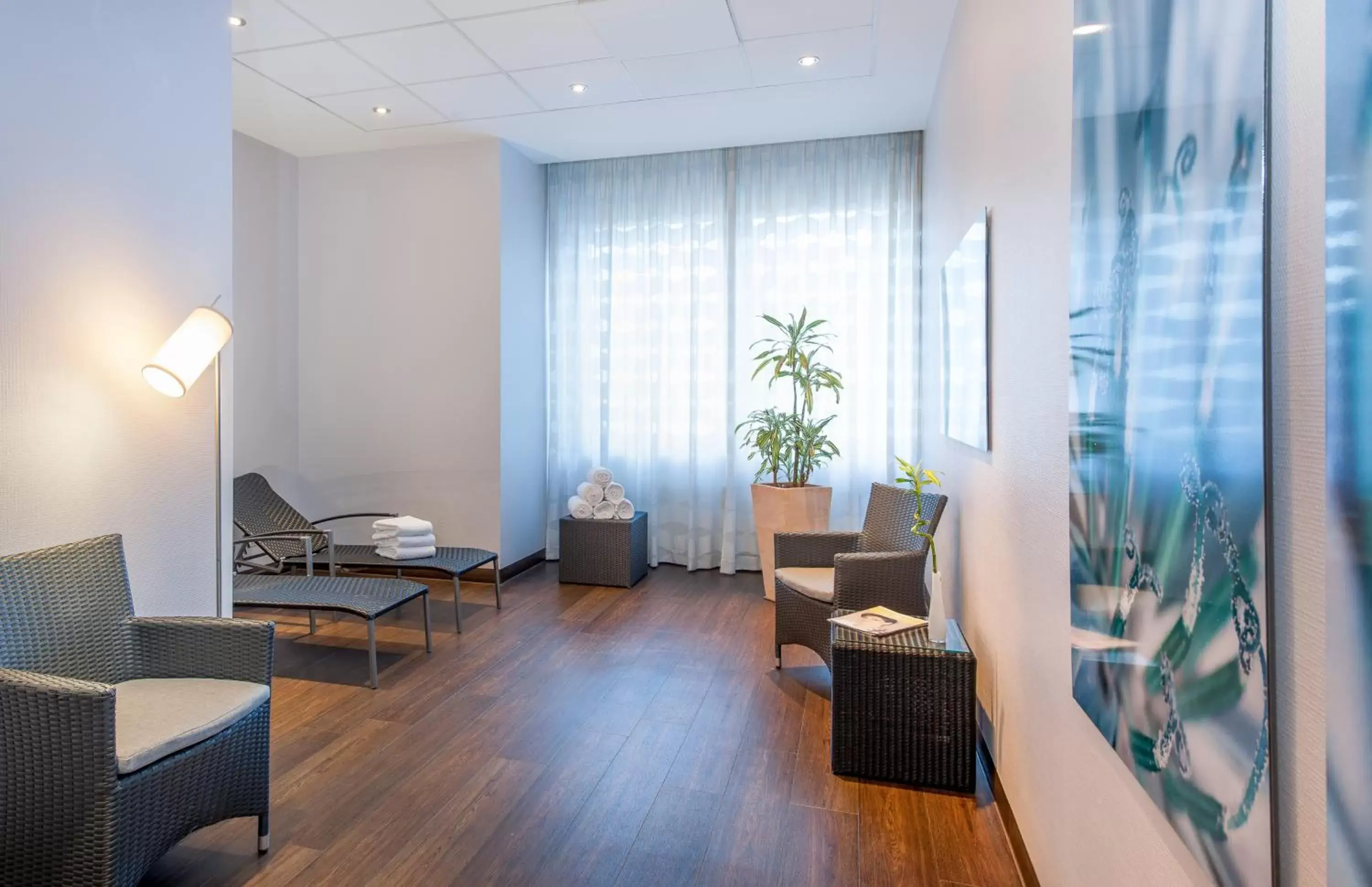 Spa and wellness centre/facilities in Mercure Hotel Bochum City