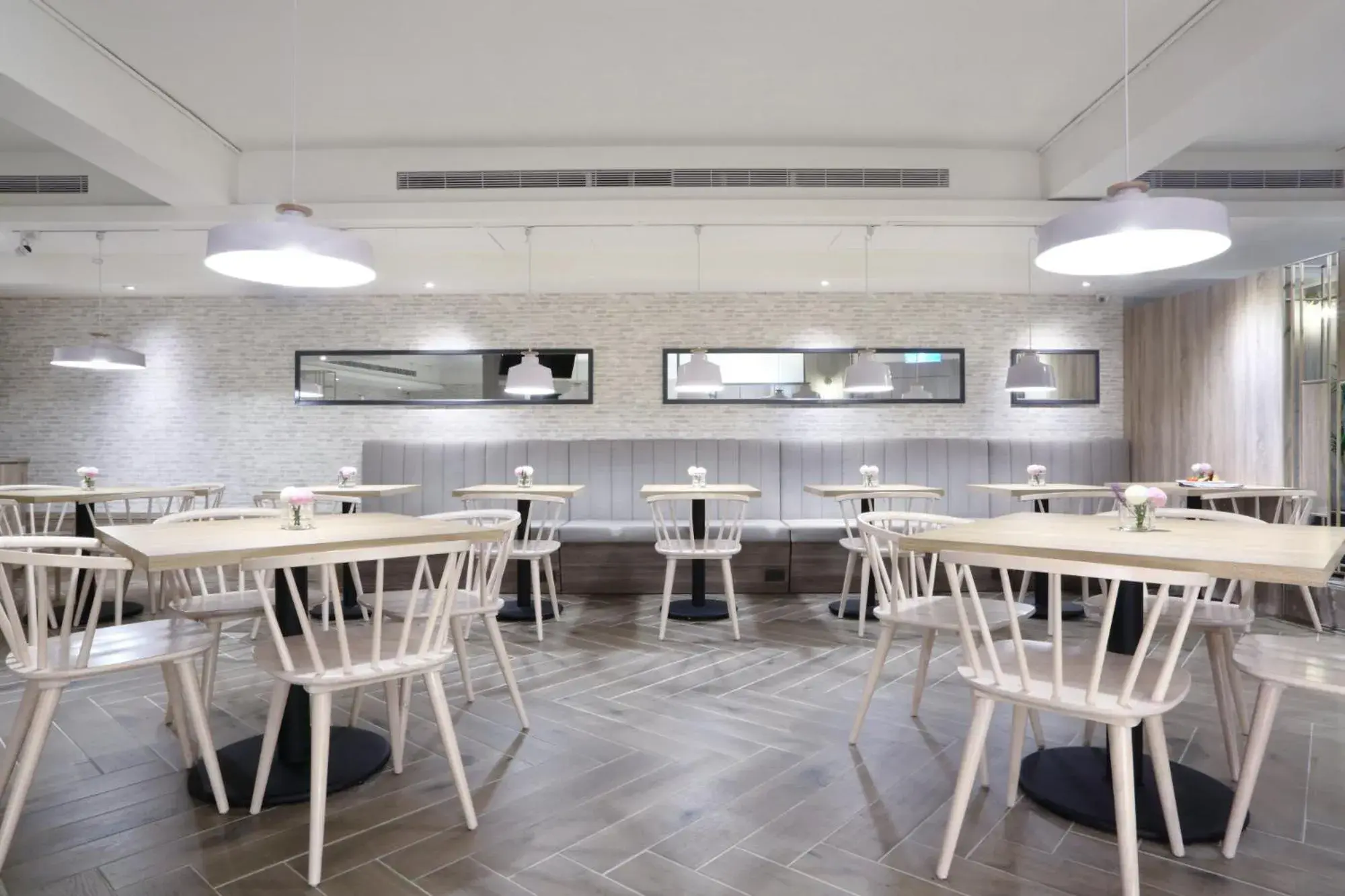 Restaurant/places to eat in KEEBE Hotel Restaurant/places to eat in KEEBE Hotel