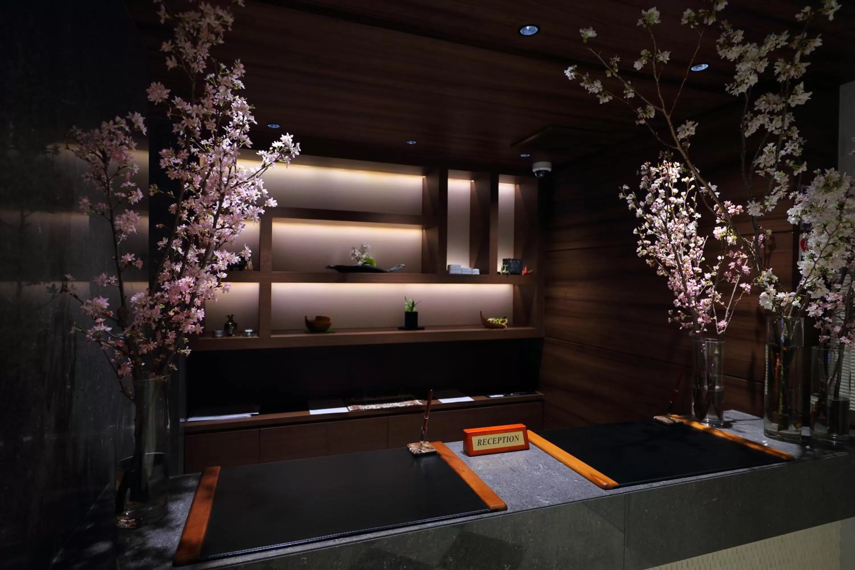 Lobby or reception in Hotel Sakura Suite Osaka Juso