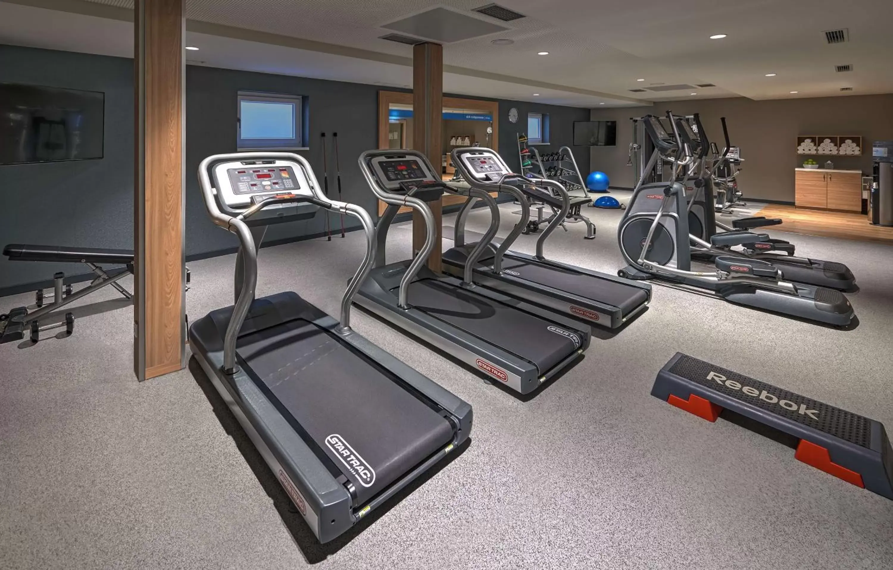 Fitness centre/facilities in Hampton by Hilton Berlin City Centre Alexanderplatz Fitness centre/facilities in Hampton by Hilton Berlin City Centre Alexanderplatz