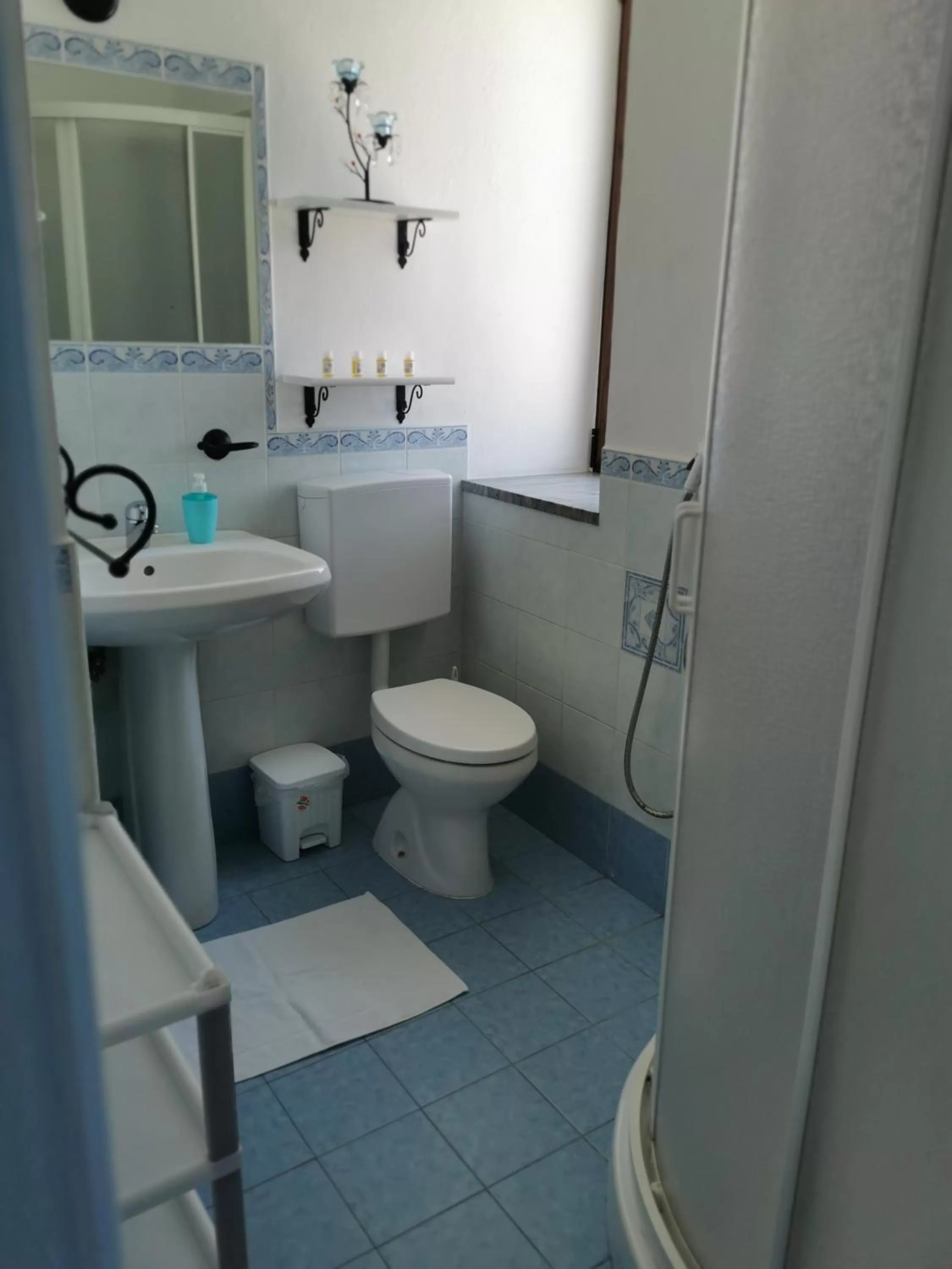 Bathroom in Lo Nardo Accommodation