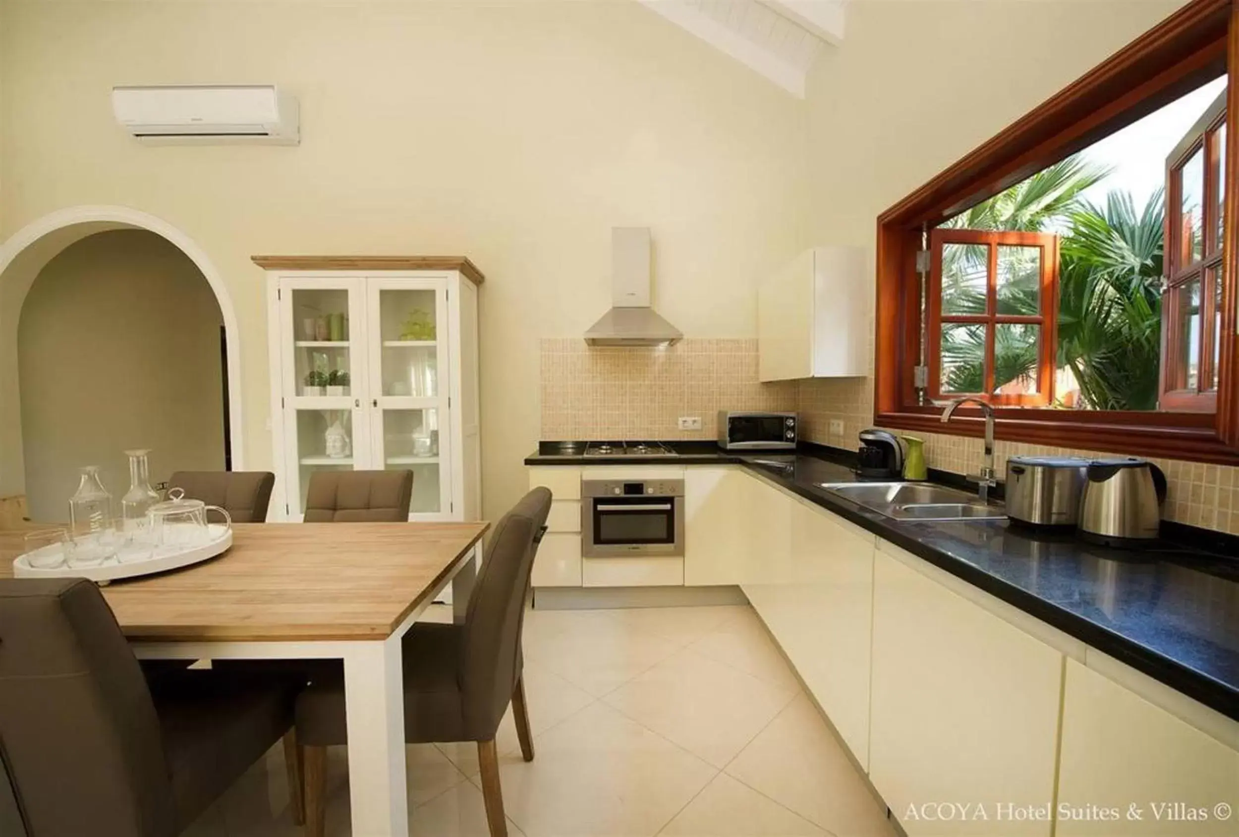 Kitchen or kitchenette, Kitchen/Kitchenette in Acoya Curacao Resort, Villas & Spa