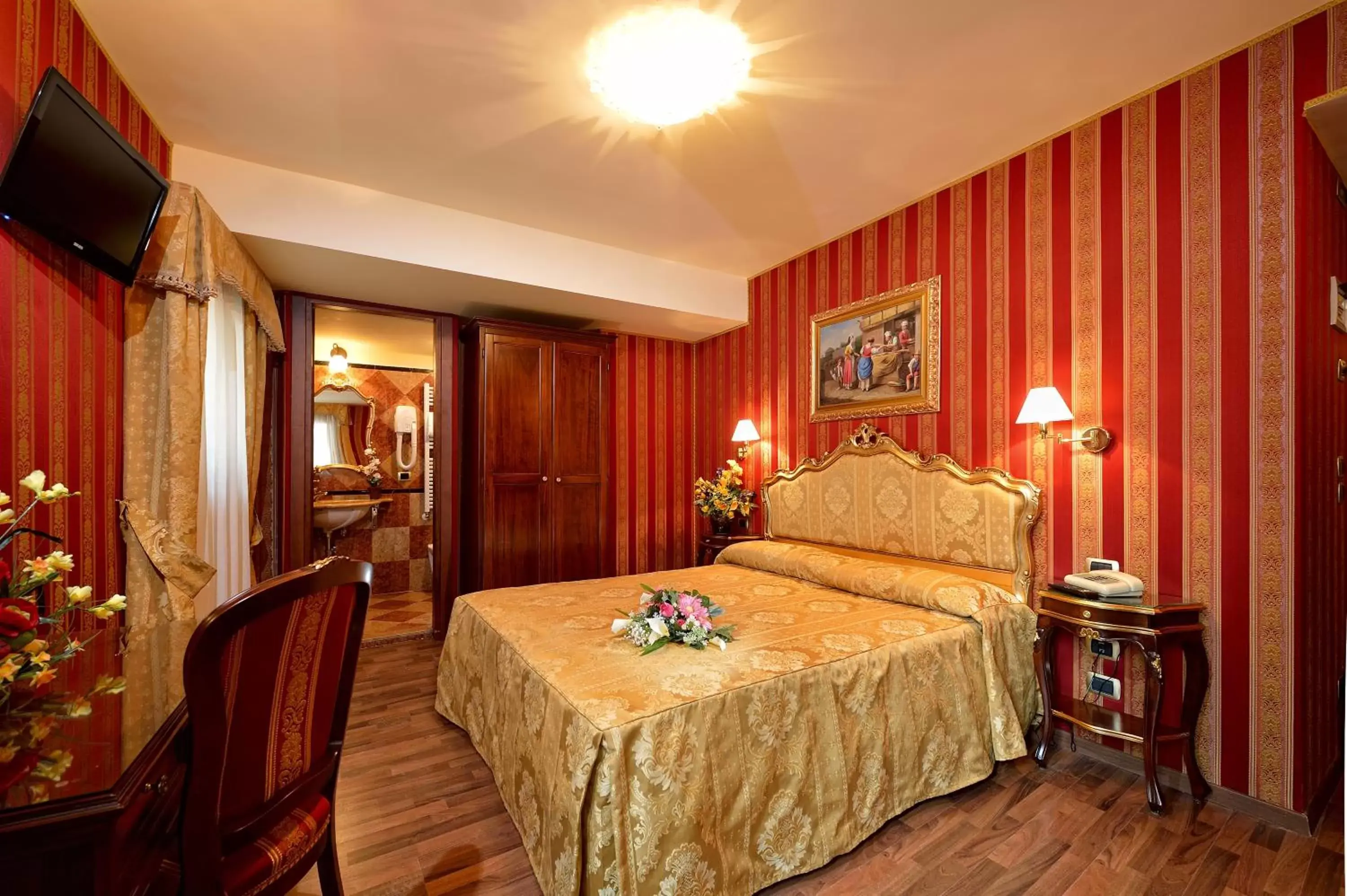 Photo of the whole room, Bed in Hotel Città Di Milano