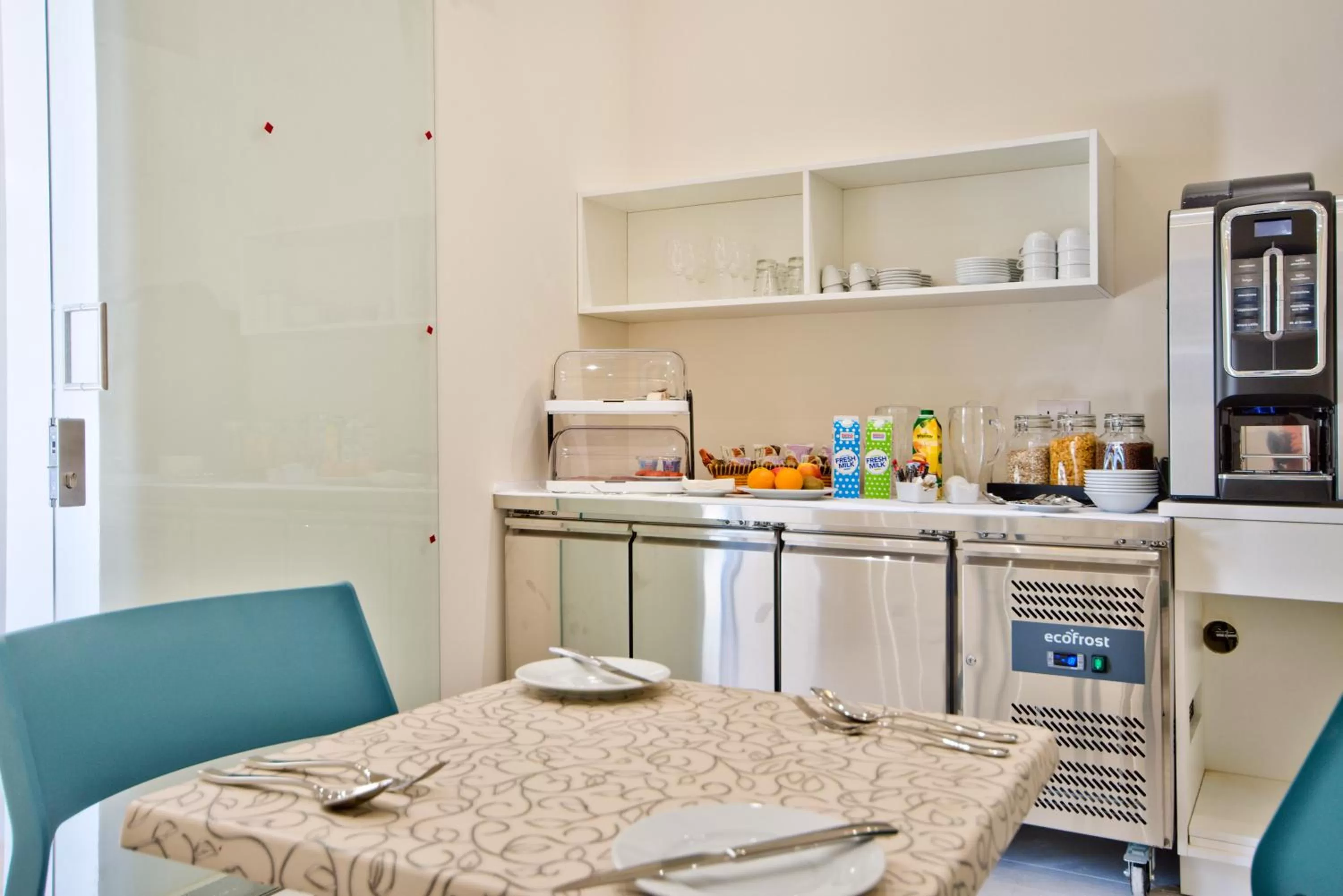 Breakfast in The Suites – Piazza Kirkop