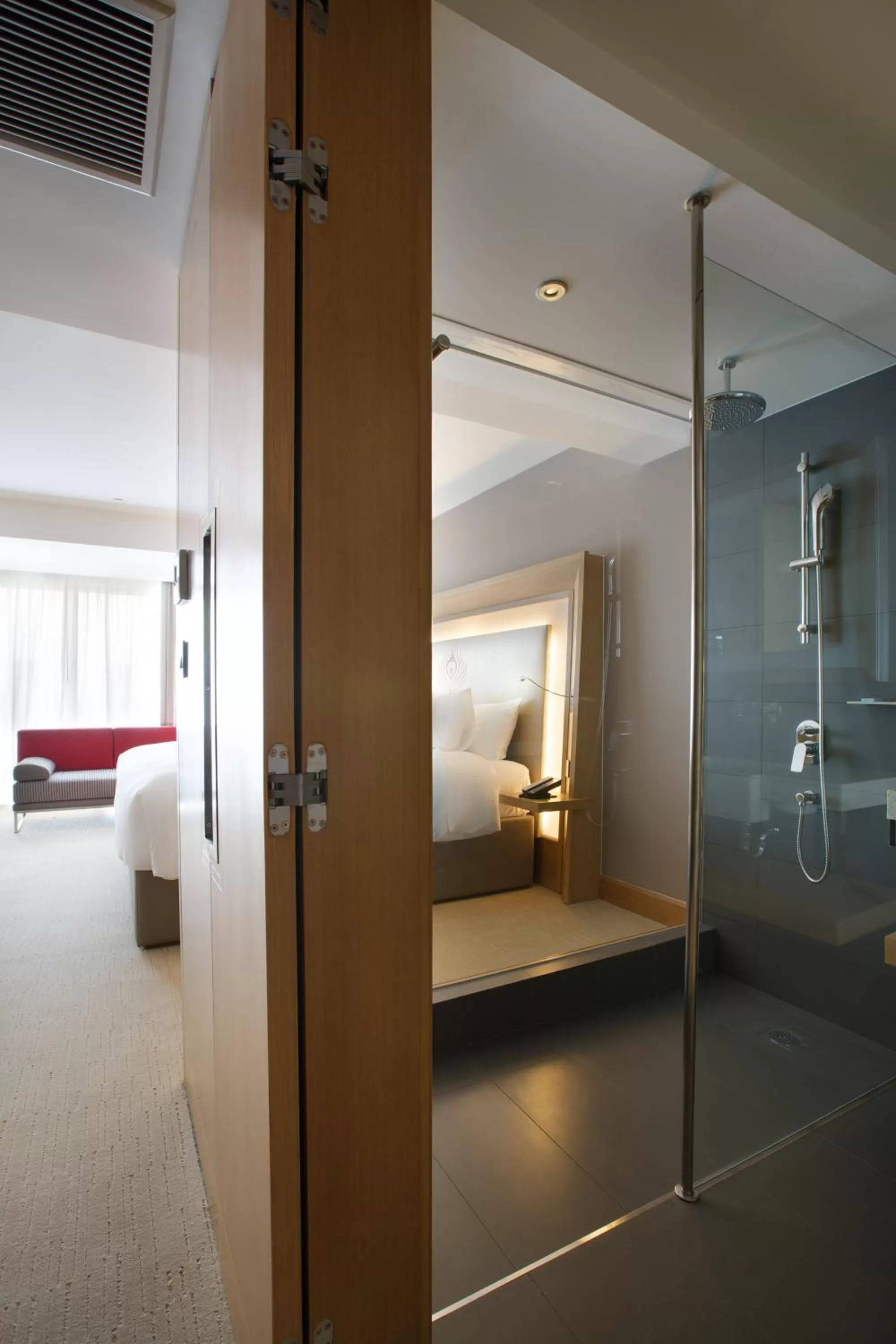 Shower, Bed in Novotel Yangon Max