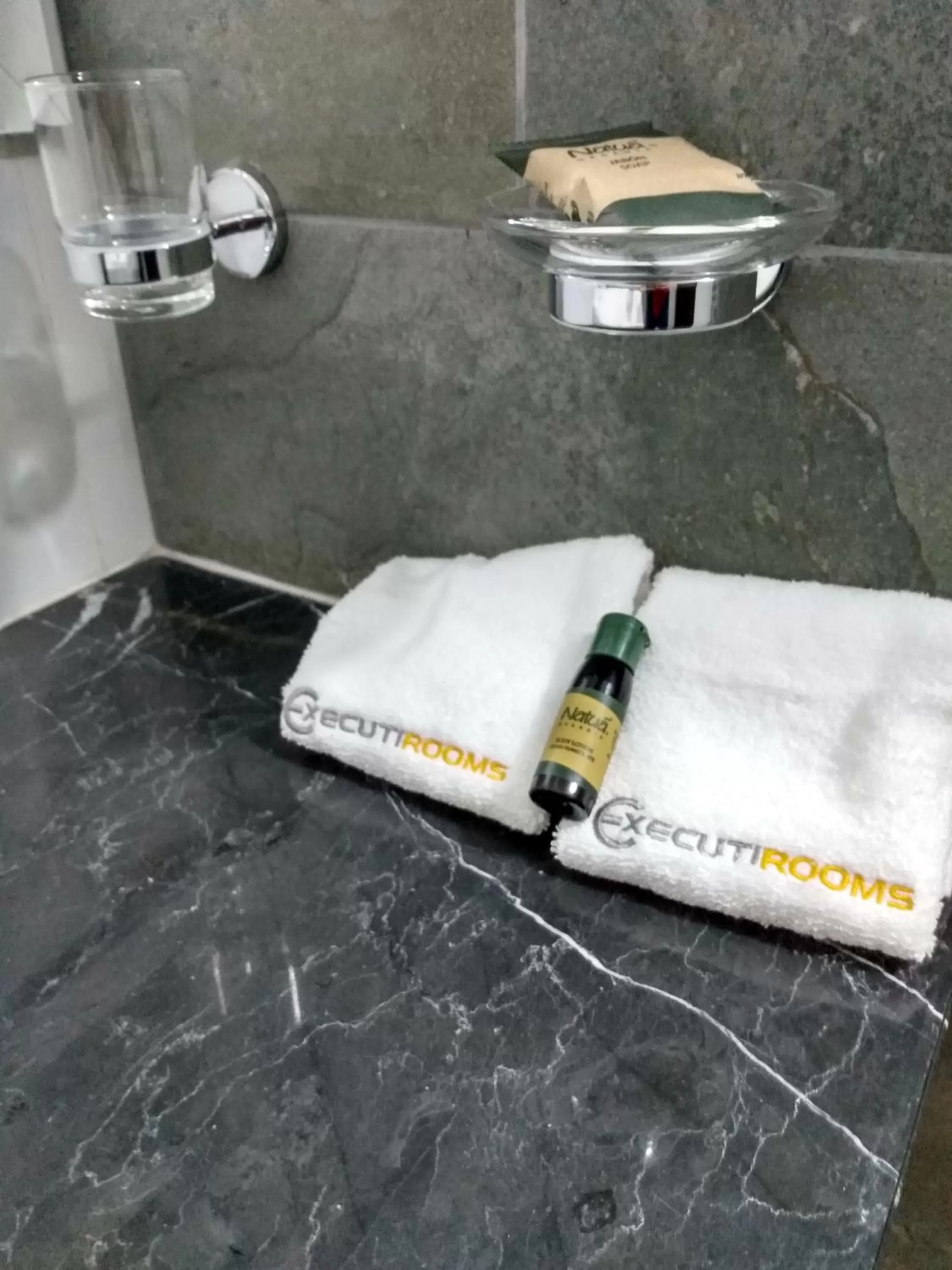 Bathroom in EXECUTIROOMS VERACRUZ