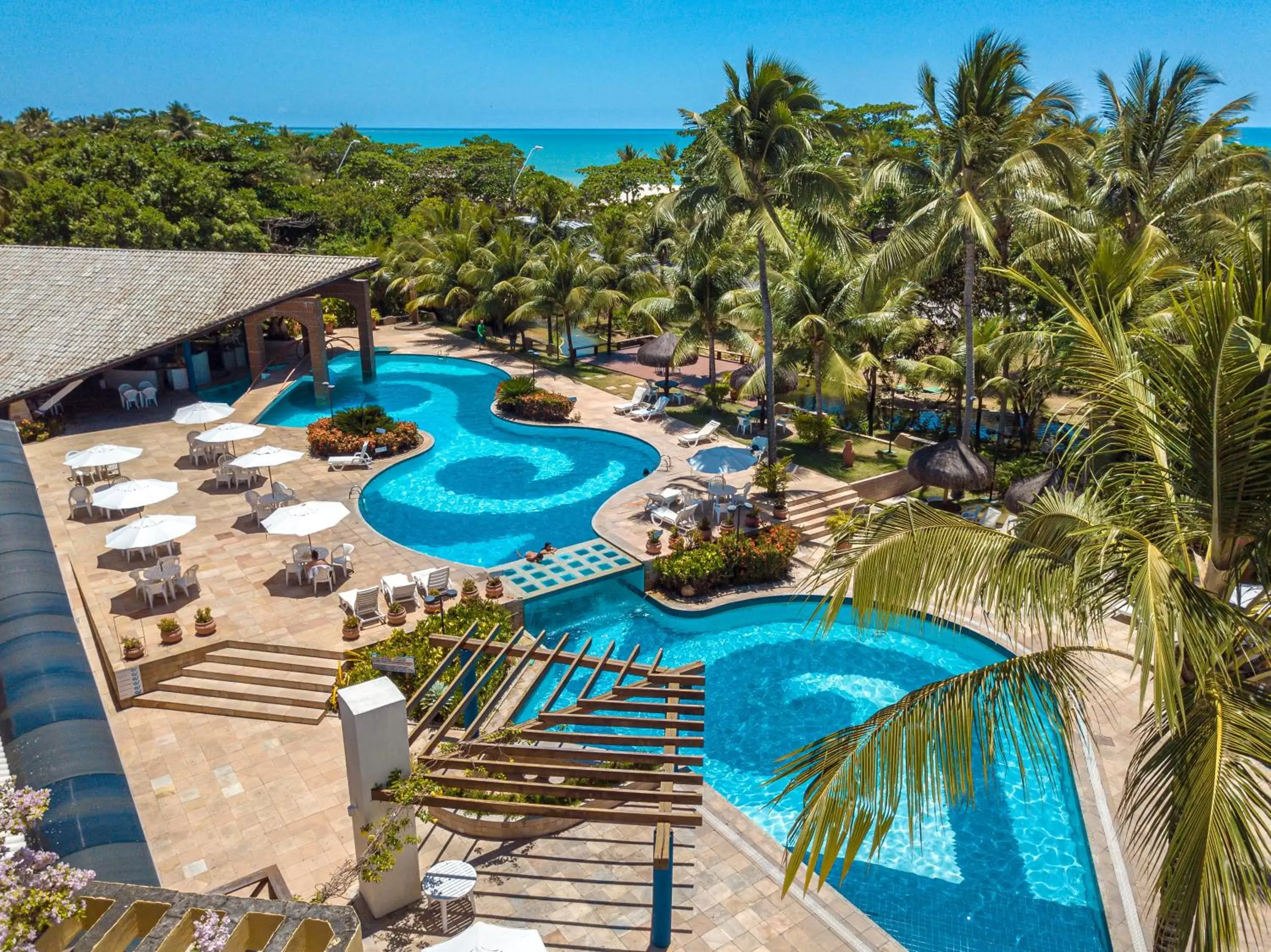 Bird's eye view, Pool View in Portobello Praia