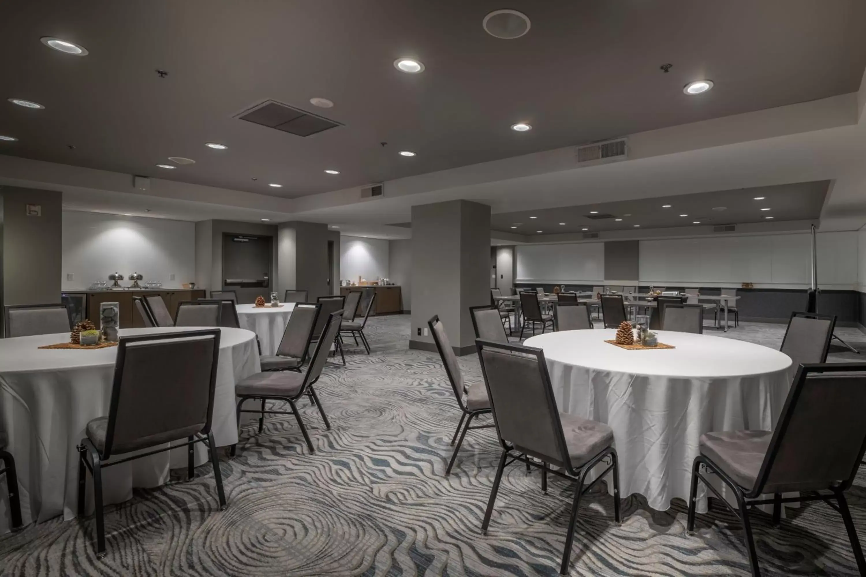 Meeting/conference room, Restaurant/Places to Eat in Renaissance Reno Downtown Hotel & Spa