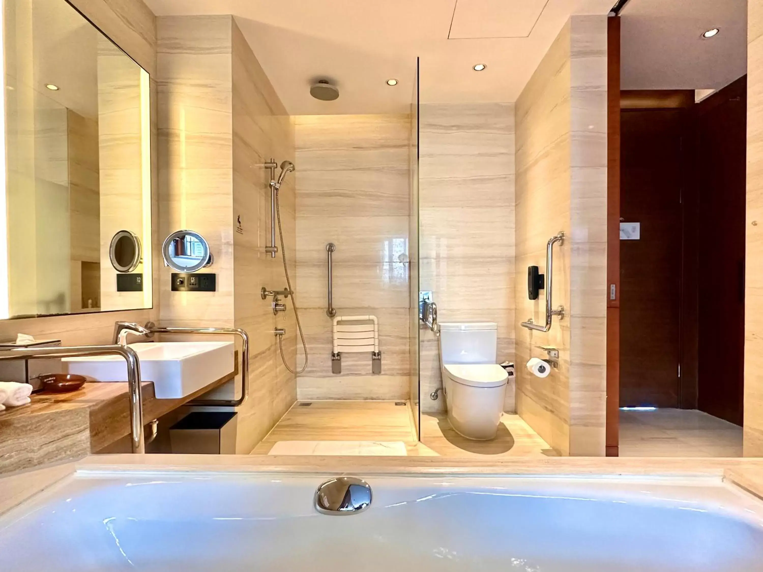 Bathroom in DoubleTree by Hilton Hotel Guangzhou - Science City