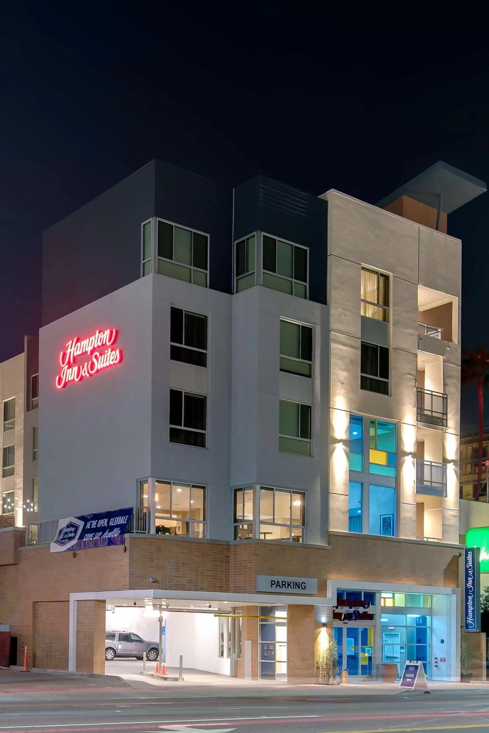 Property building in Hampton Inn & Suites Los Angeles - Glendale