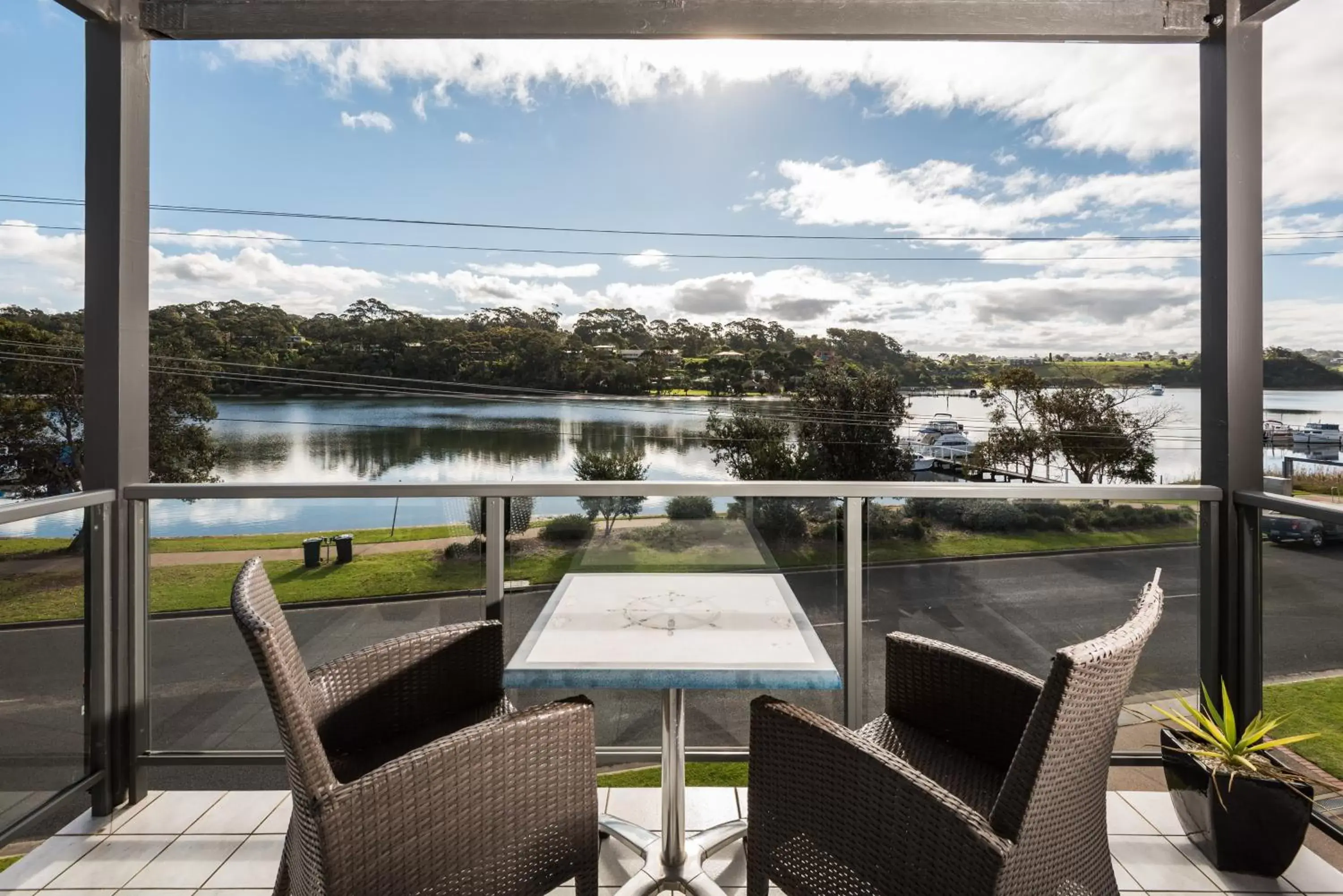 Balcony/Terrace in Bellevue On The Lakes