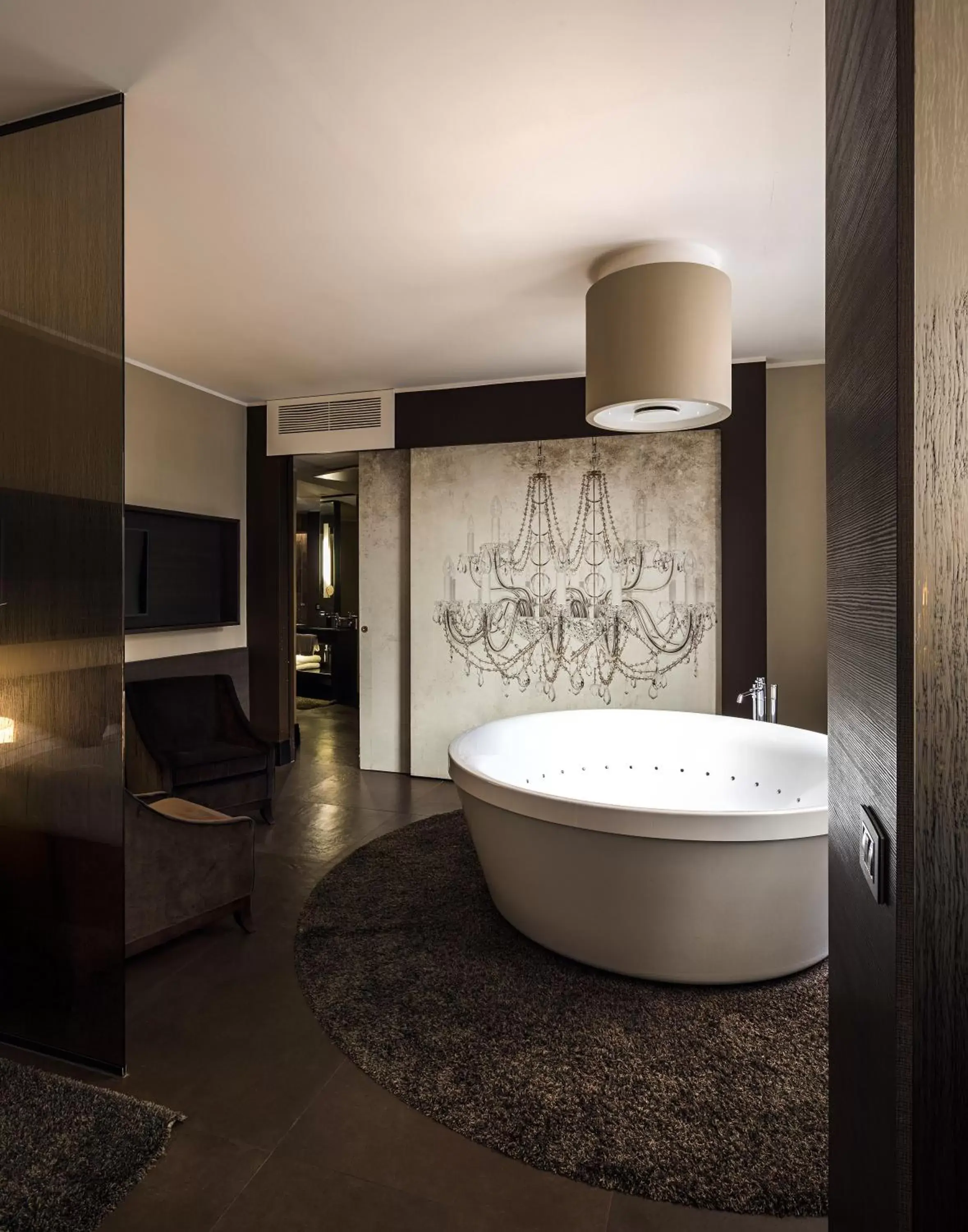Bathroom in Rome Life Hotel