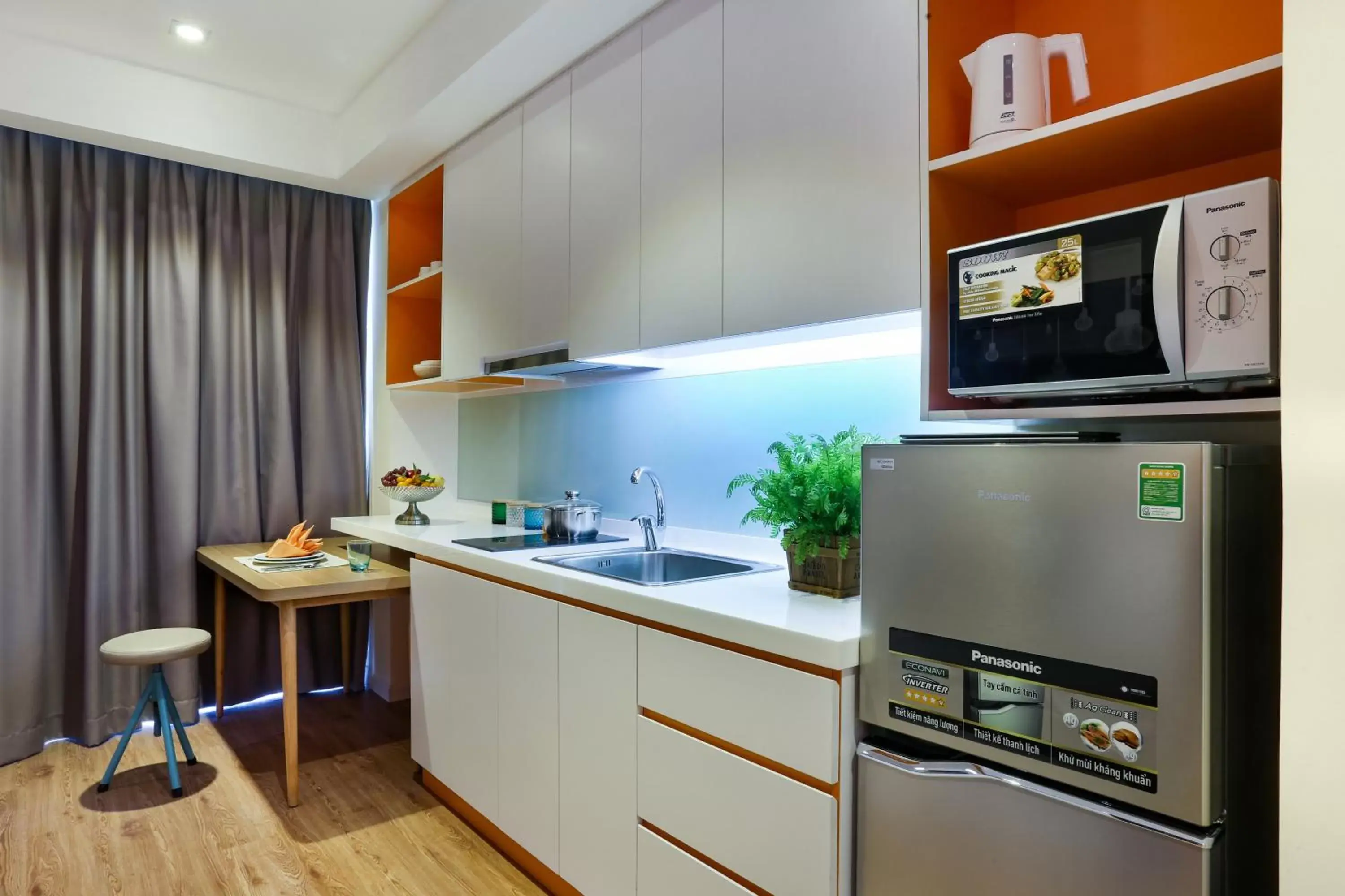 Property building, Kitchen/Kitchenette in Ariyana SmartCondotel Nha Trang