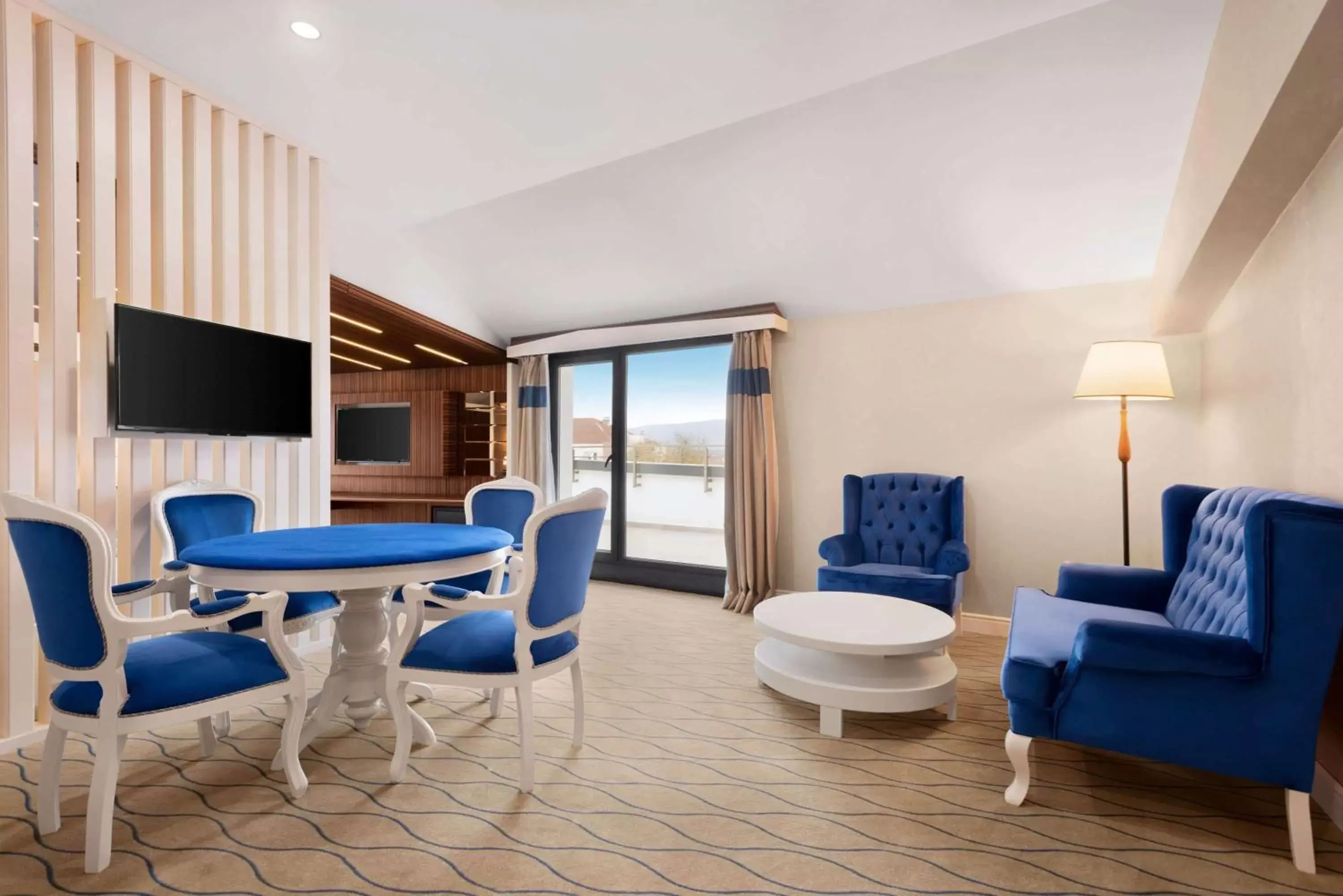 Photo of the whole room in Ramada by Wyndham Sakarya Hendek Photo of the whole room in Ramada by Wyndham Sakarya Hendek