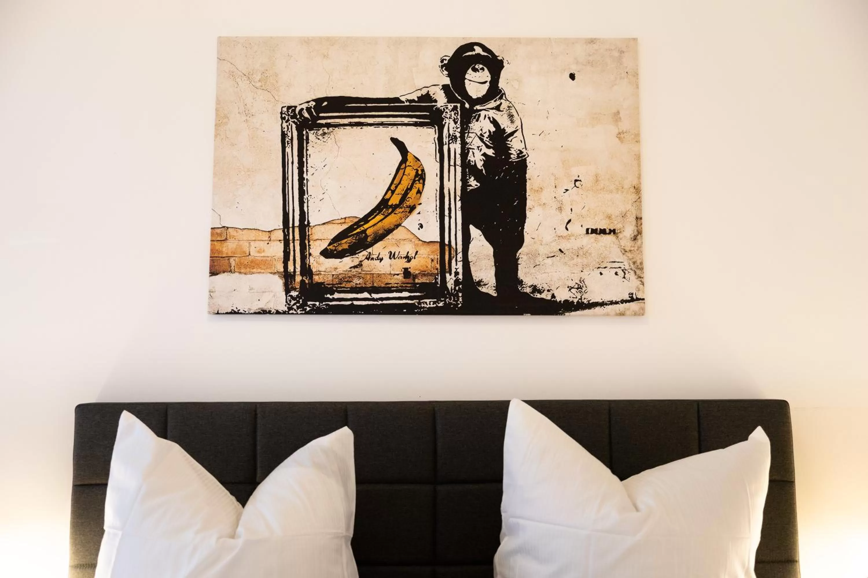 Bed in Apartments an der Oper - Innenstadt - Zentral - Küche - Wifi - Powered by Ko-Living